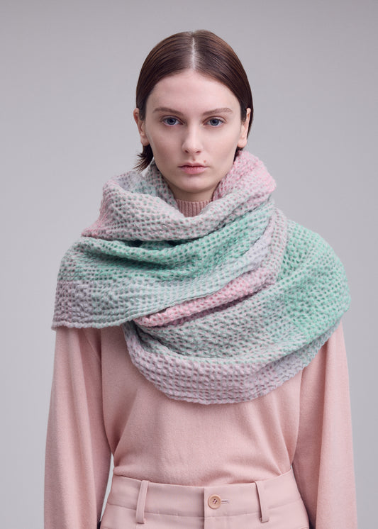 BUMPY WOOL STOLE view 2
