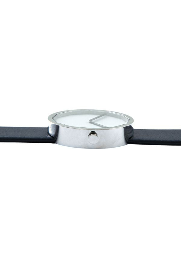 Zoomed view TWELVE Designed by Naoto Fukasawa