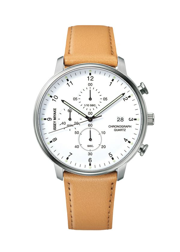 Zoomed view C Designed by Ichiro Iwasaki, Accessories & Others_Watch, beige - 41