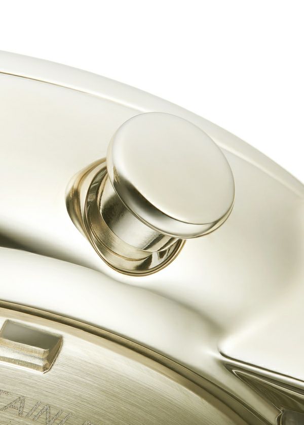 Zoomed view C Designed by Ichiro Iwasaki