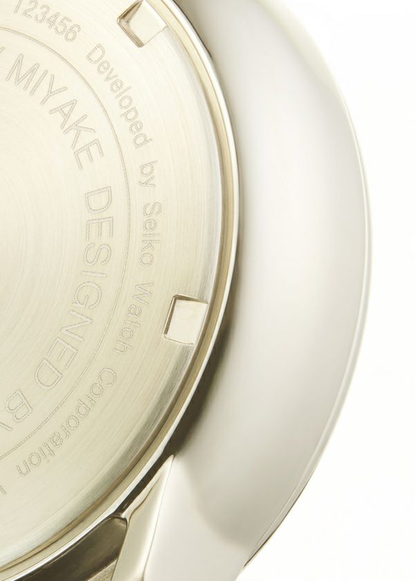 Zoomed view C Designed by Ichiro Iwasaki