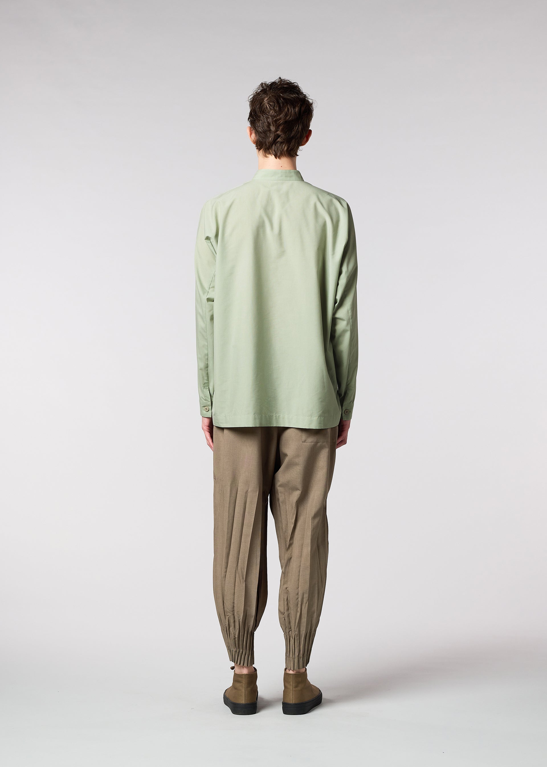 Zoomed view ONE CUT SHIRT