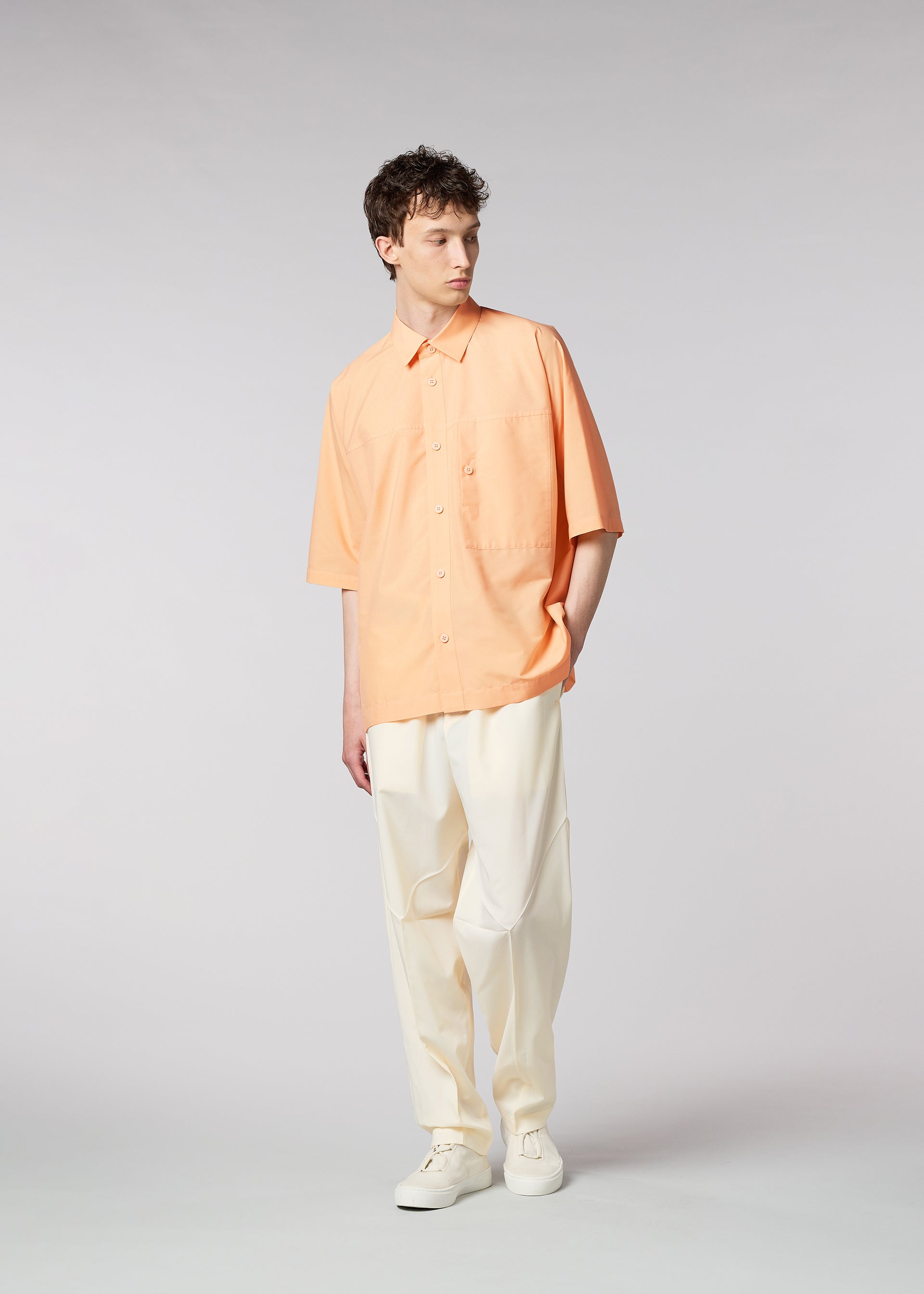 Zoomed view ONE CUT SHIRT