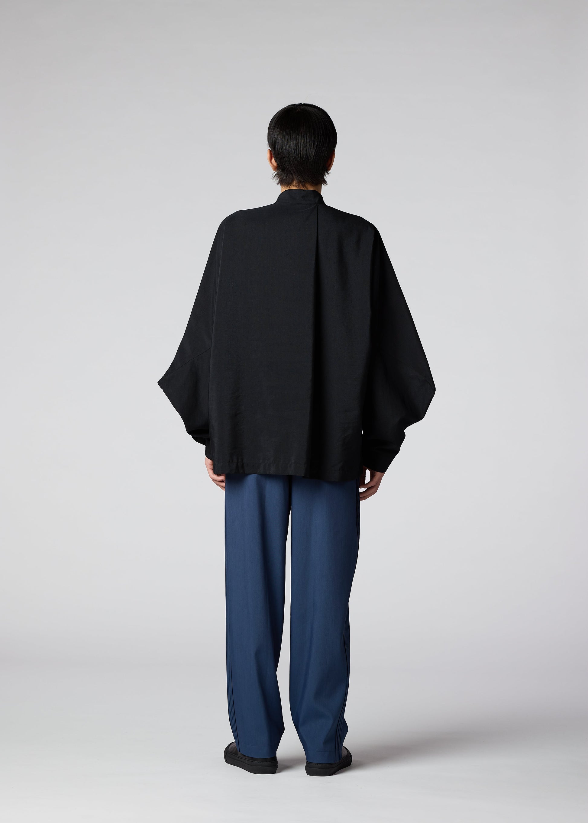 Zoomed view HYBRID SHIRT