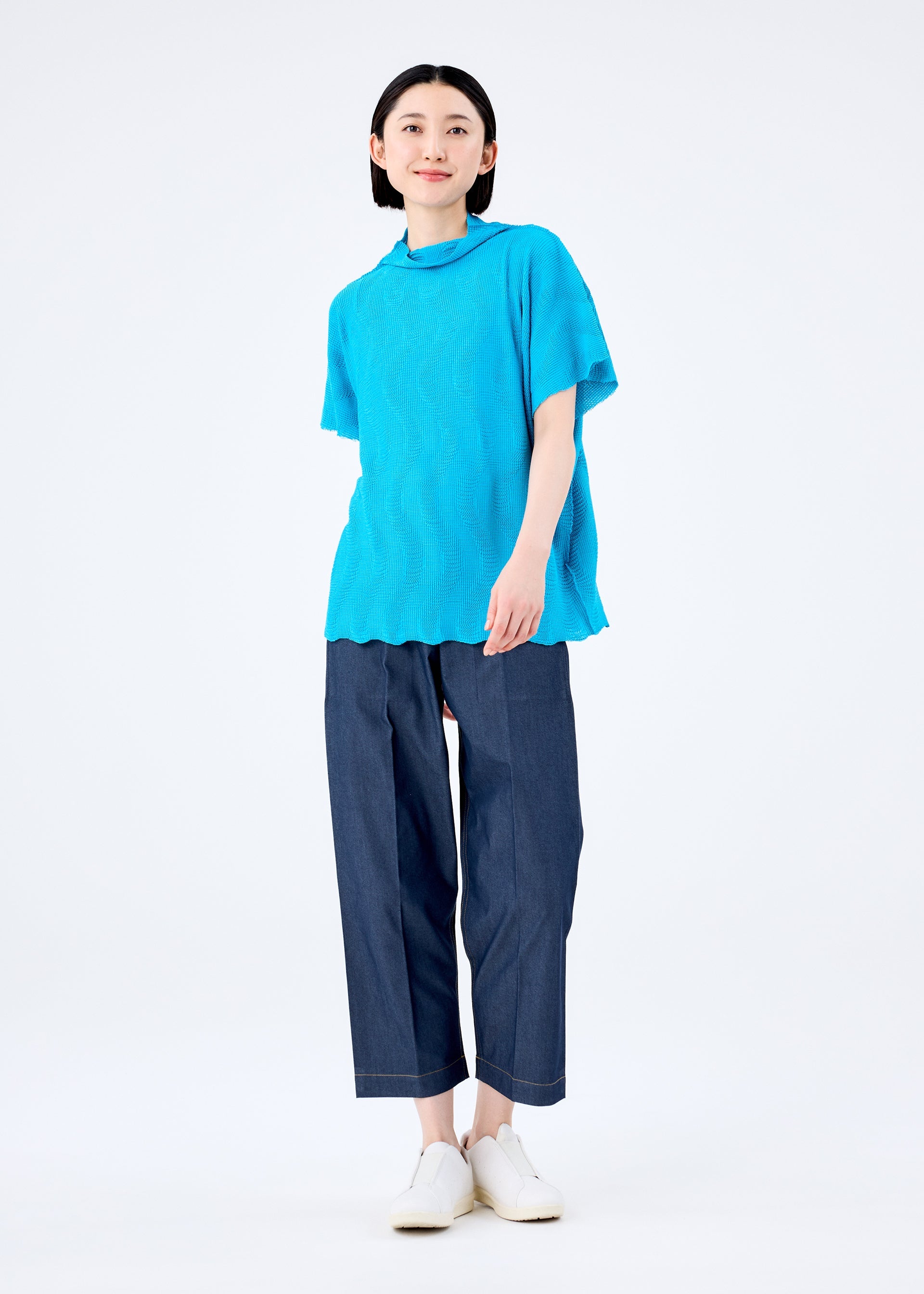 WAVE KNIT STRETCH PLEATS