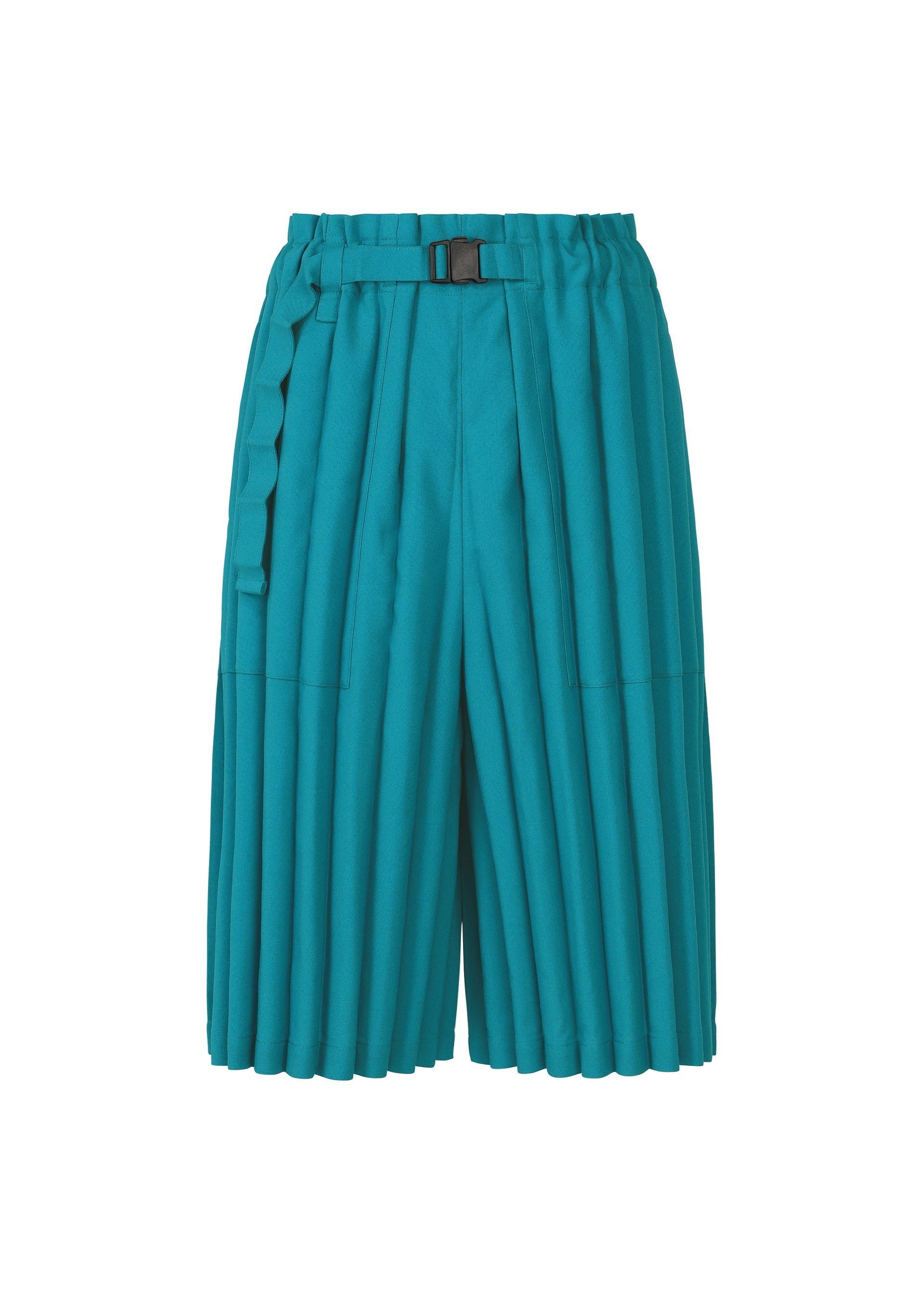 RIPPLE PLEATS