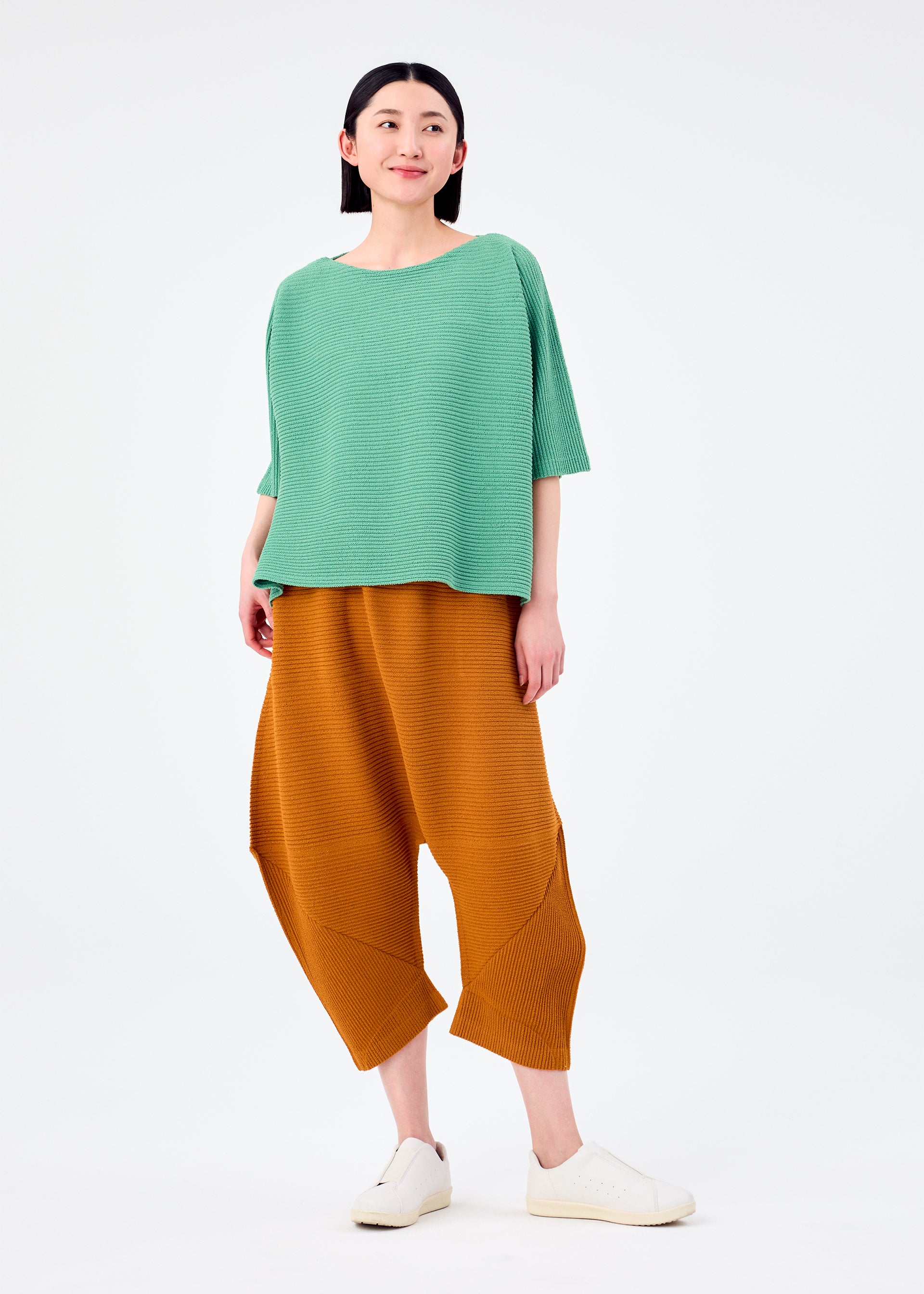 FUWA FUWA MESH PLEATS