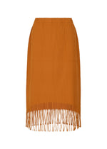 FRINGE PLEATS