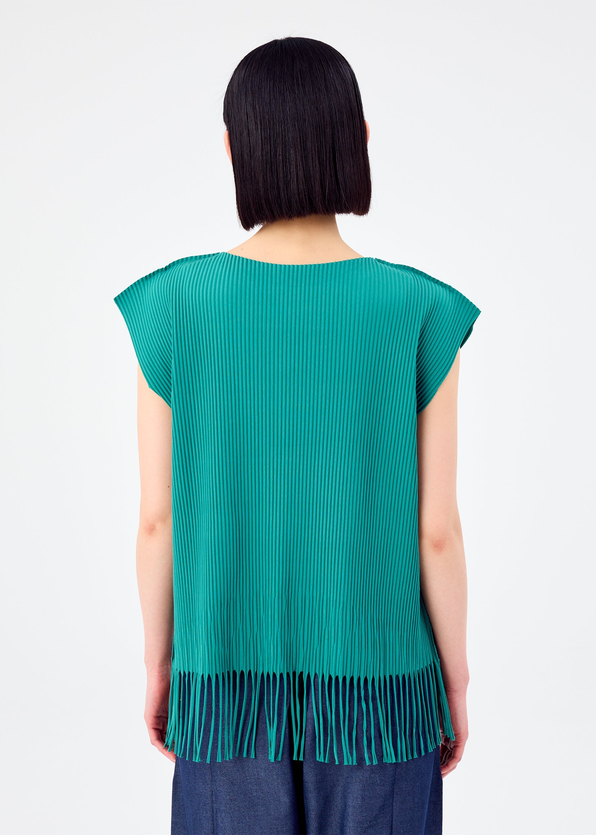 FRINGE PLEATS