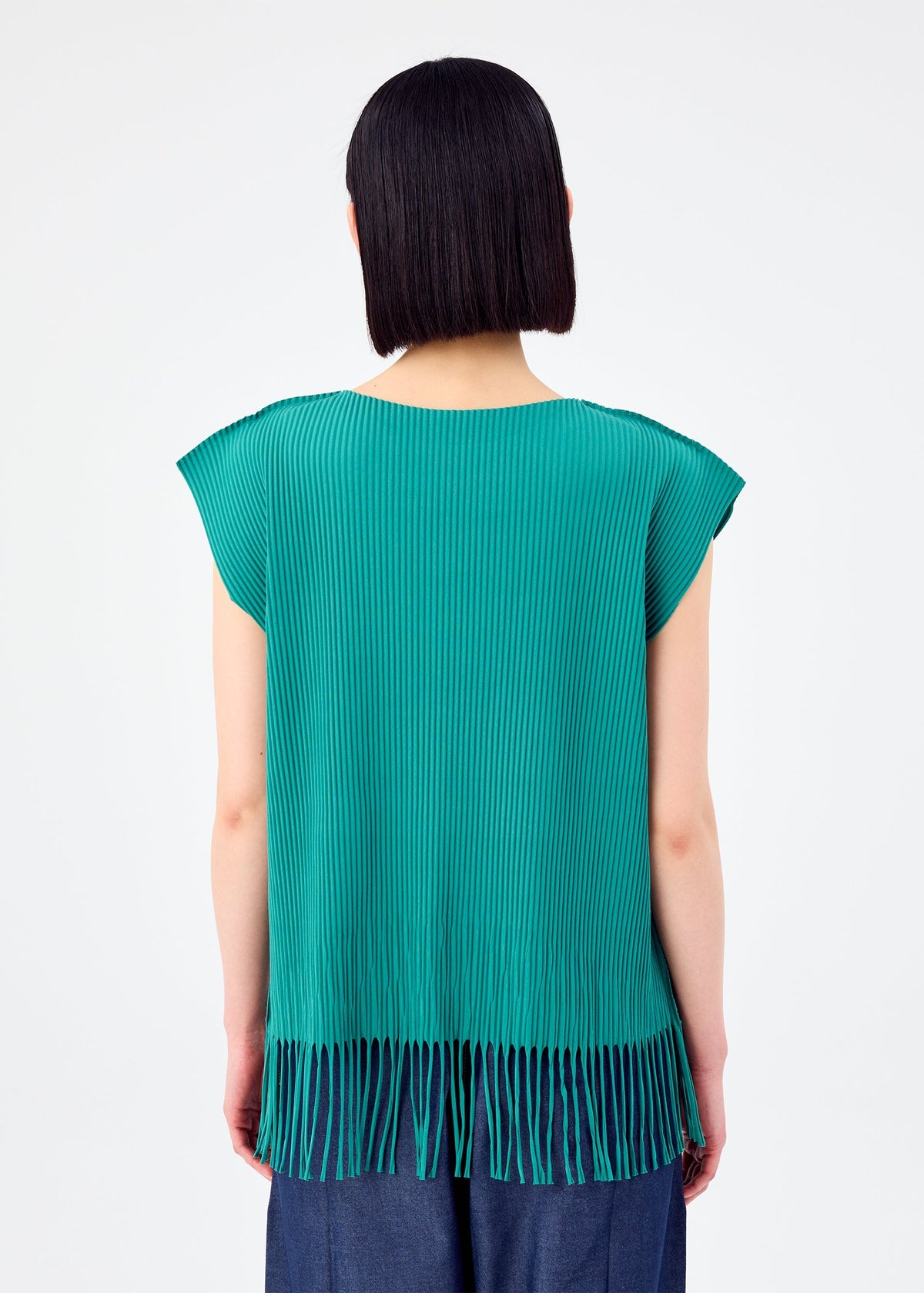 FRINGE PLEATS view 6 of 7