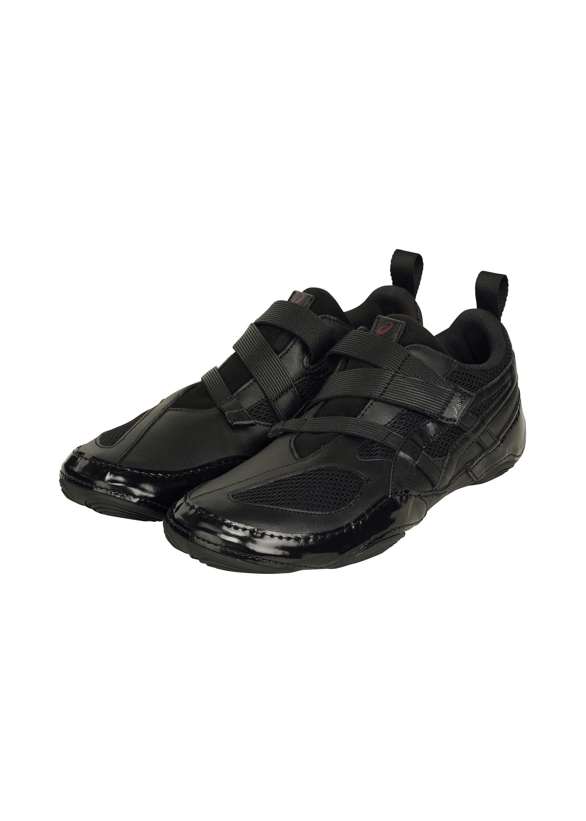 ISSEY MIYAKE × Asics Hyper Taping Black HYPER TAPING – ISSEY MIYAKE ONLINE STORE
