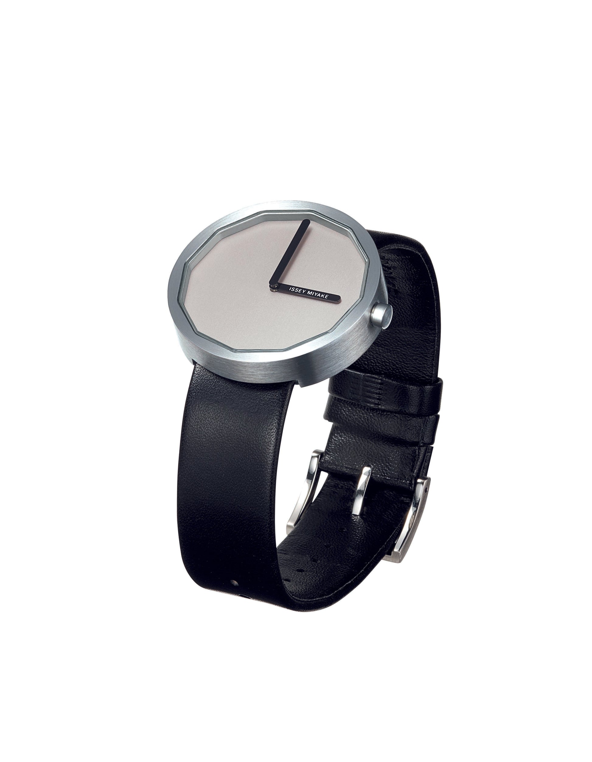 TWELVE Designed by Naoto Fukasawa