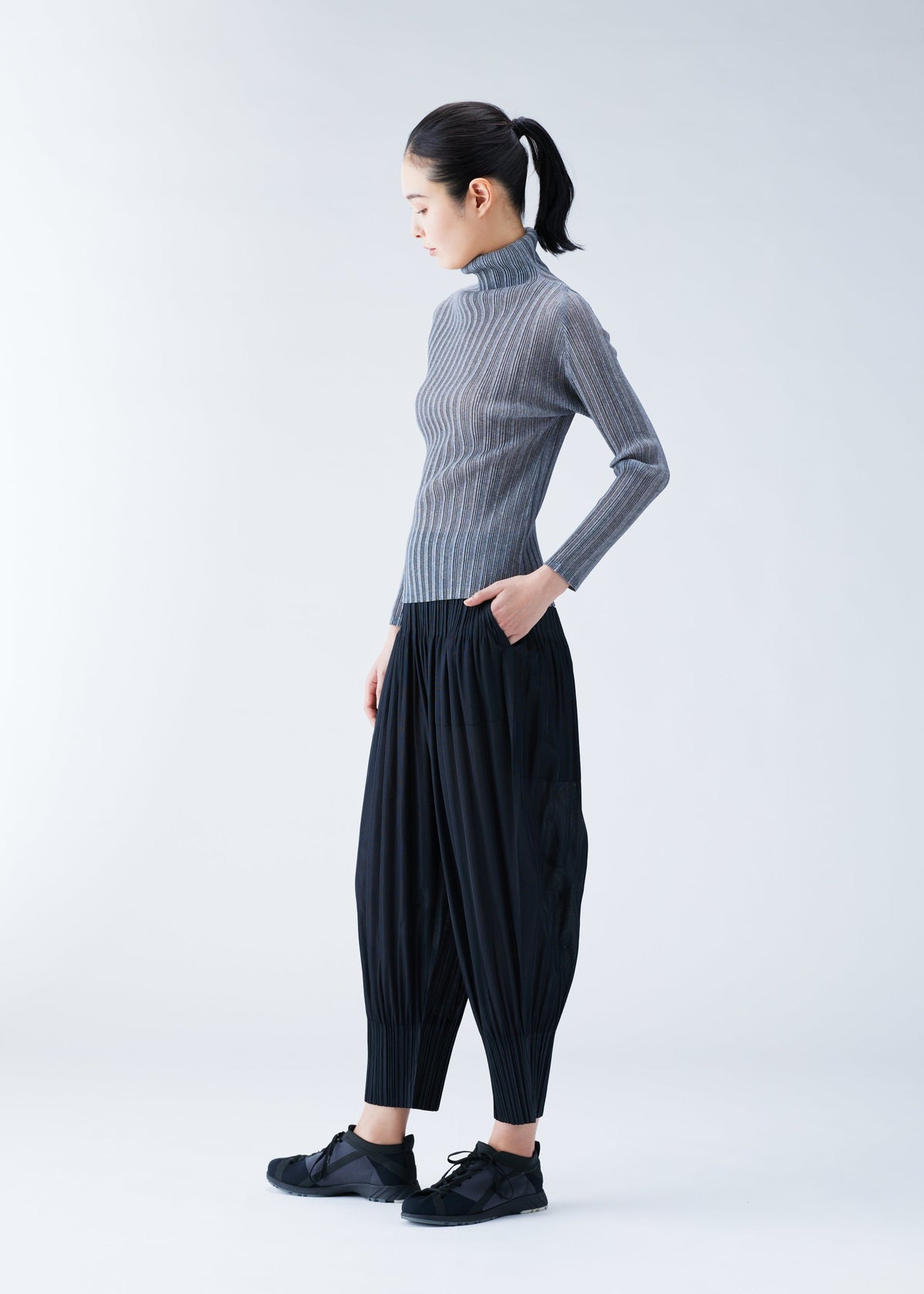 RIB PLEATS BASICS TOP view 7 of 8