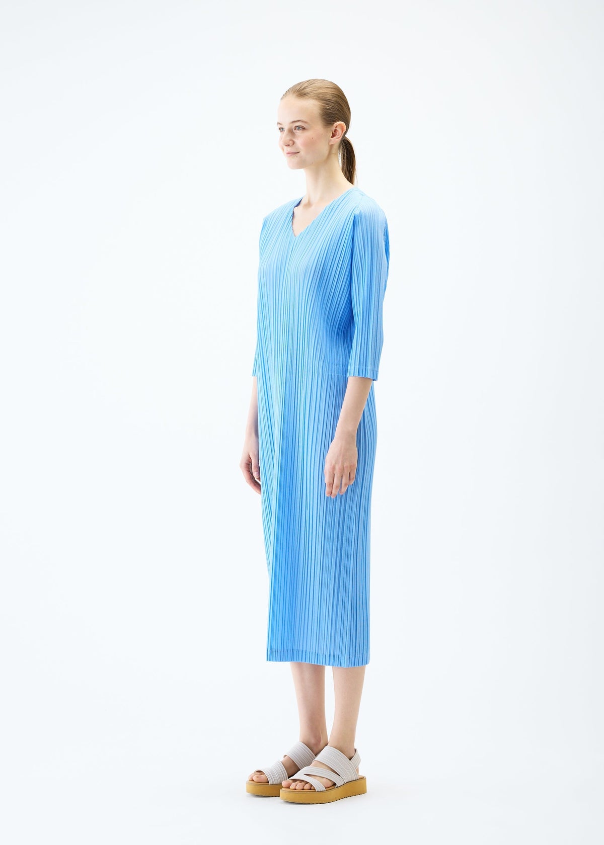 RAMIE PLEATS view 6 of 7