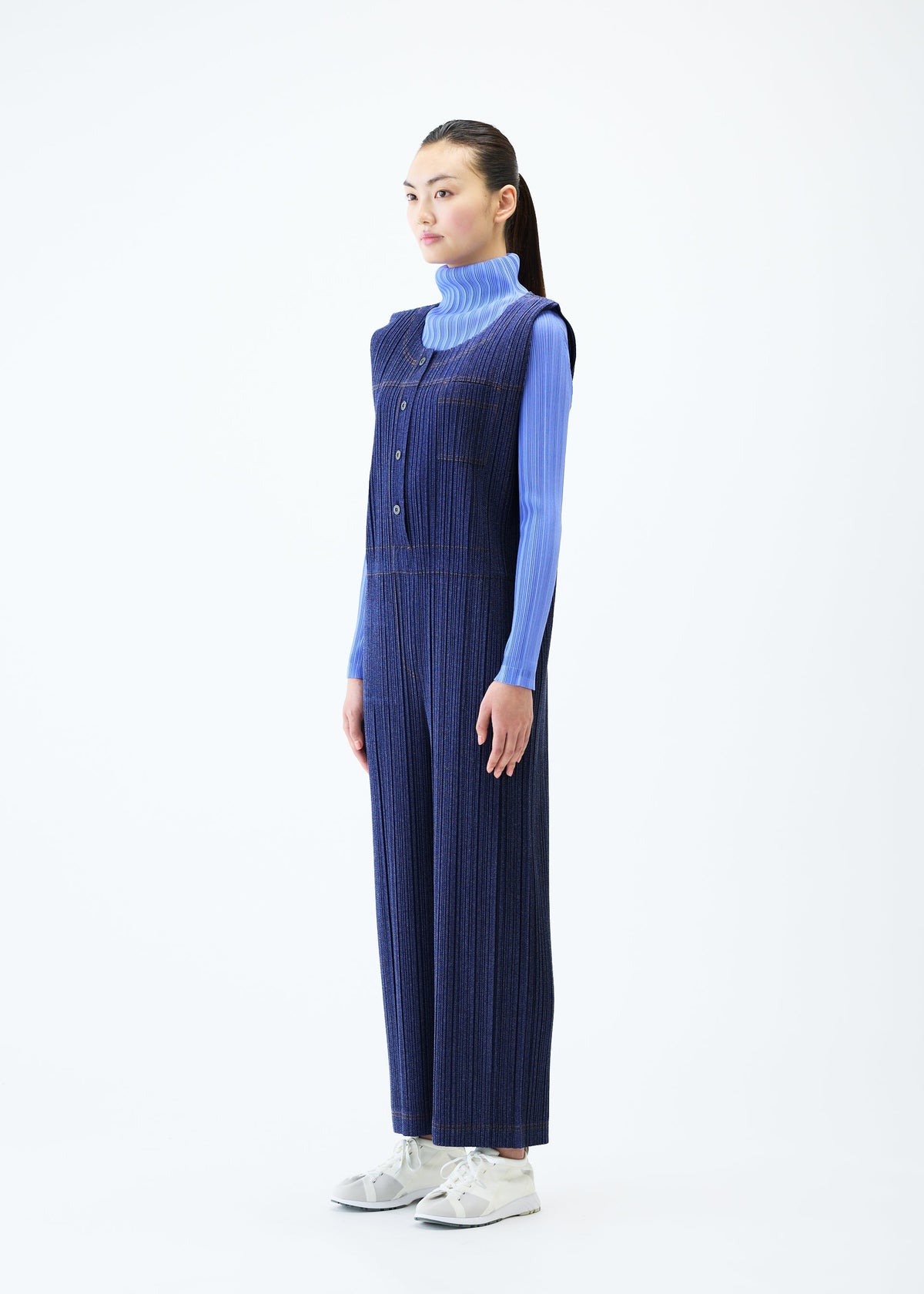 COTTON DENIM view 6 of 8