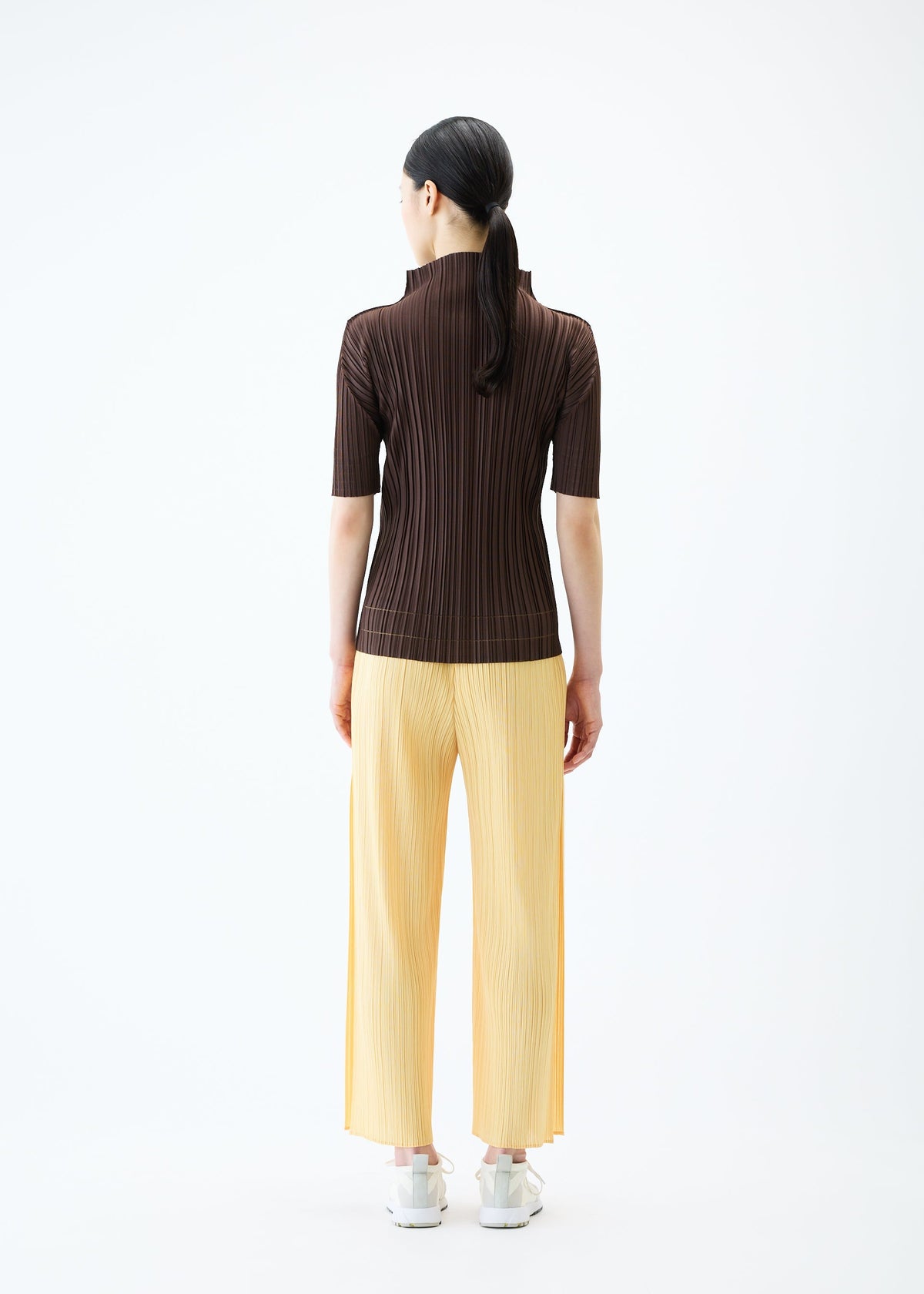 SOFT PLEATS view 7 of 7