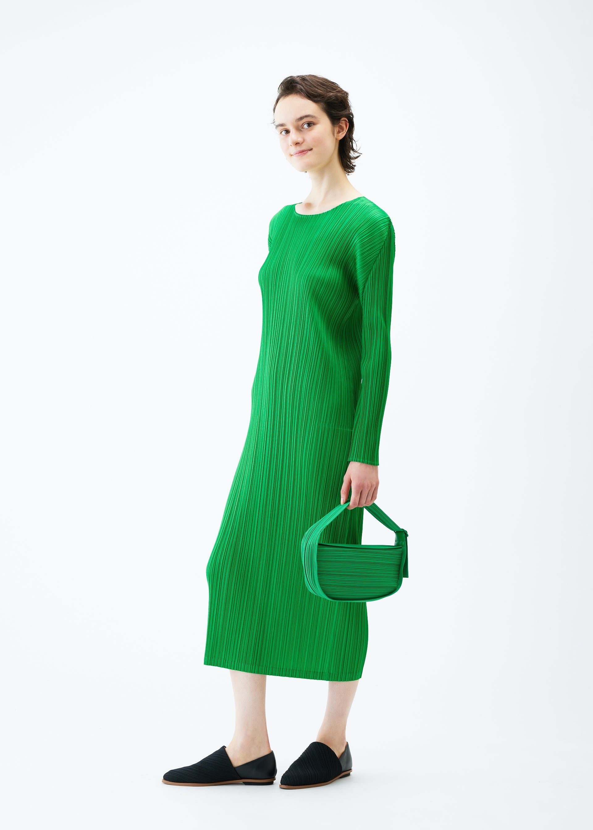 Zoomed view PLEATS HALF MOON BAG