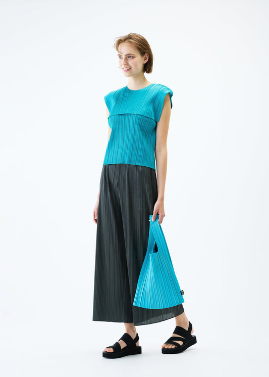 PLEATS SHOPPING TOTE view 2