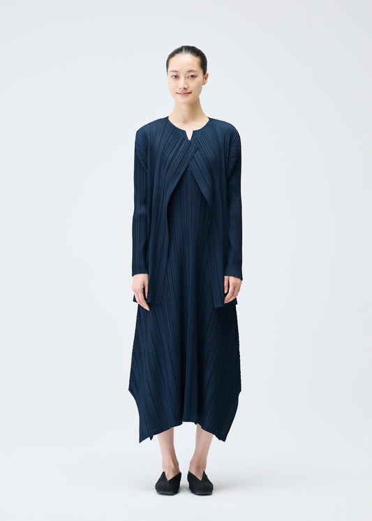MELLOW PLEATS