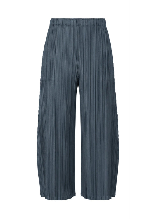 MELLOW PLEATS
