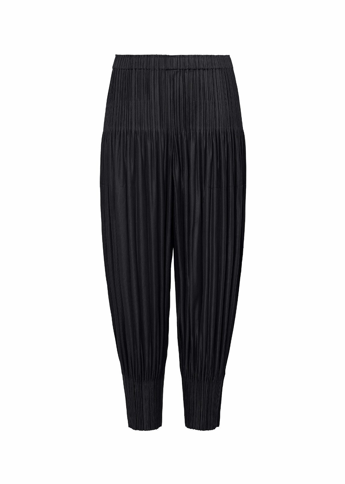 Zoomed view FLUFFY BASICS - BLACK (no.15)