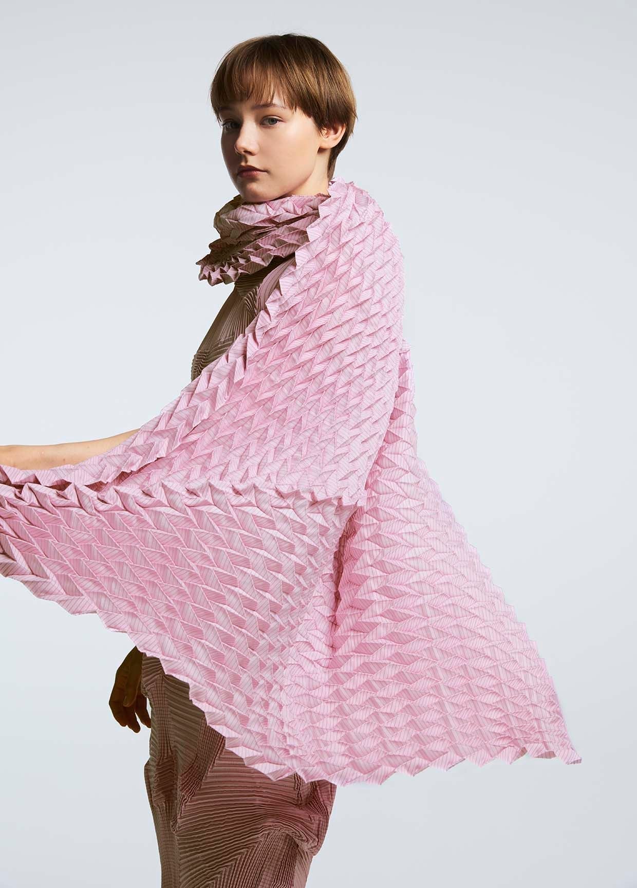 A-POC ABLE ISSEY MIYAKE LOOK 45