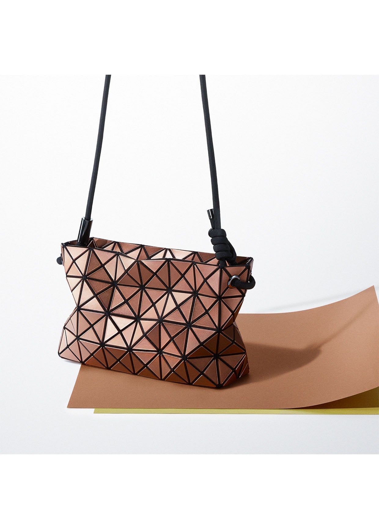 BAO BAO ISSEY MIYAKE LOOK 19