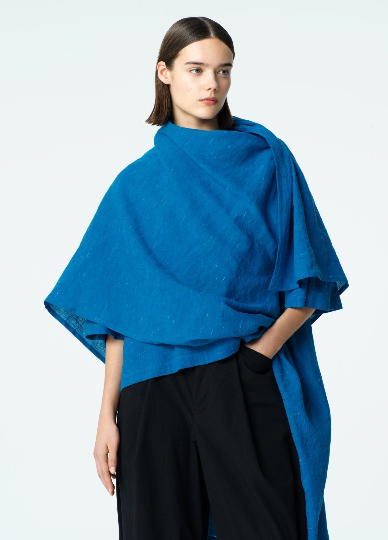 HaaT LOOK 23 – ISSEY MIYAKE ONLINE STORE