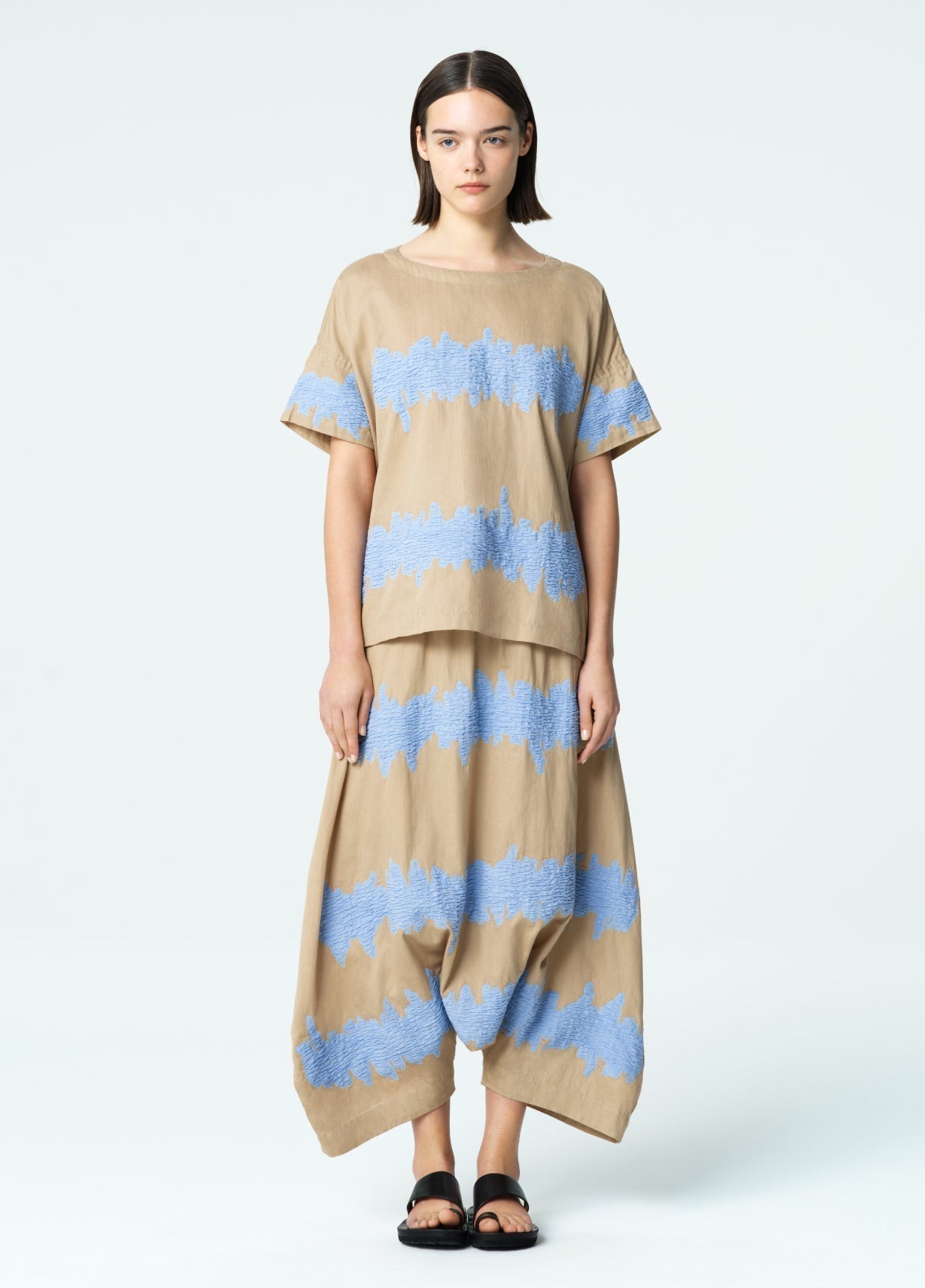 HaaT LOOK 01