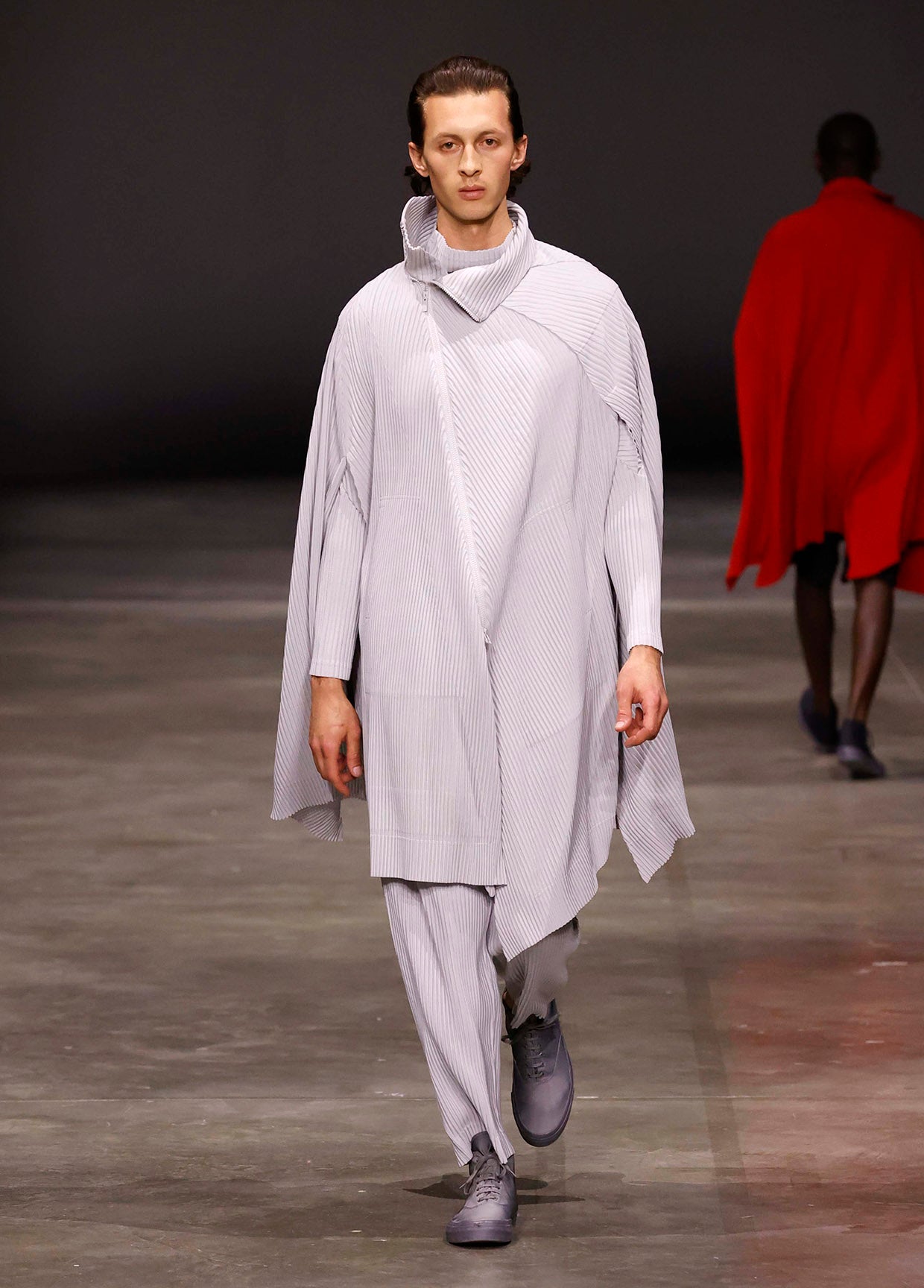 HOMME PLISSÉ ISSEY MIYAKE AUTUMN WINTER 2023/24 COLLECTIONS 40