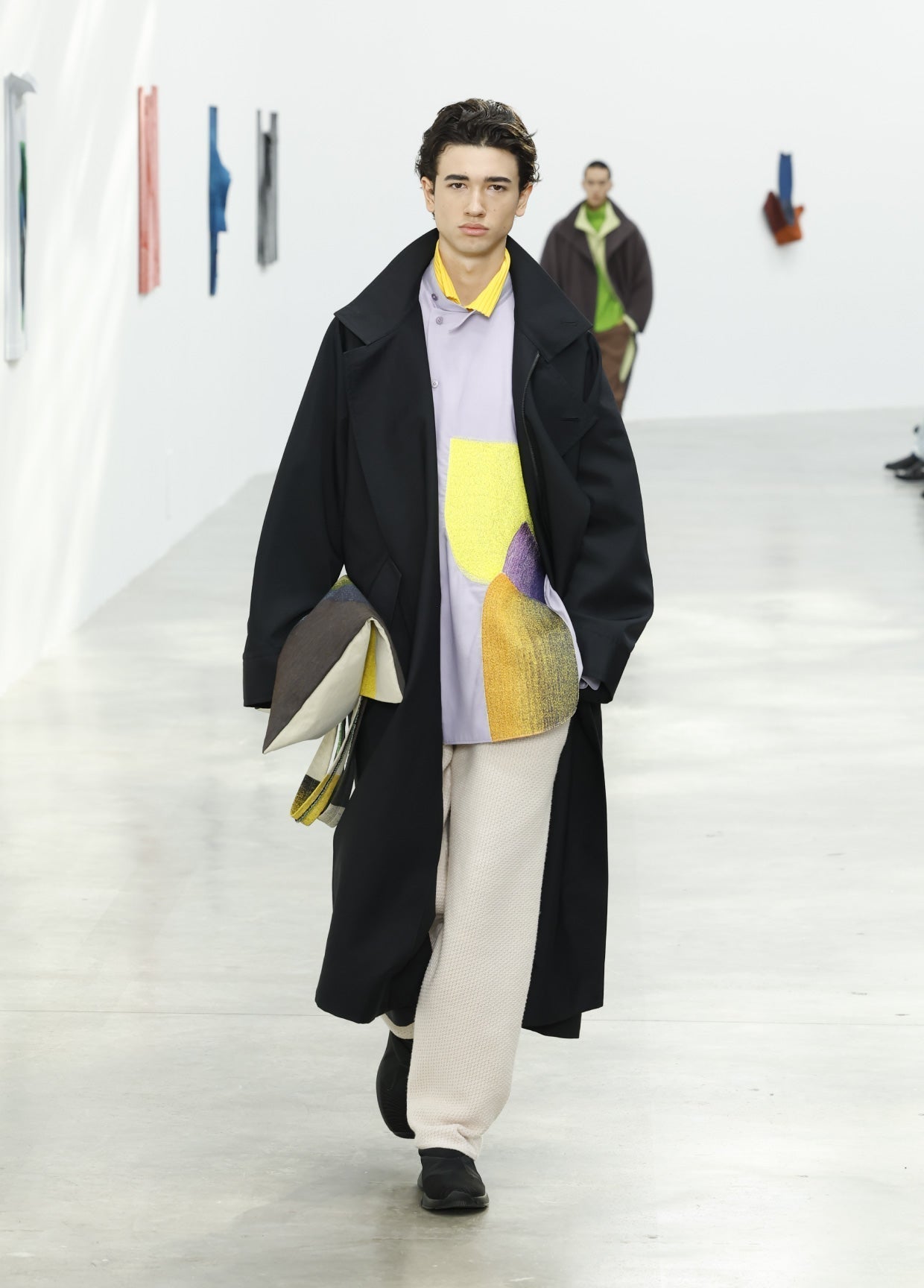 HOMME PLISSÉ ISSEY MIYAKE AUTUMN WINTER 2024/25 COLLECTIONS 28