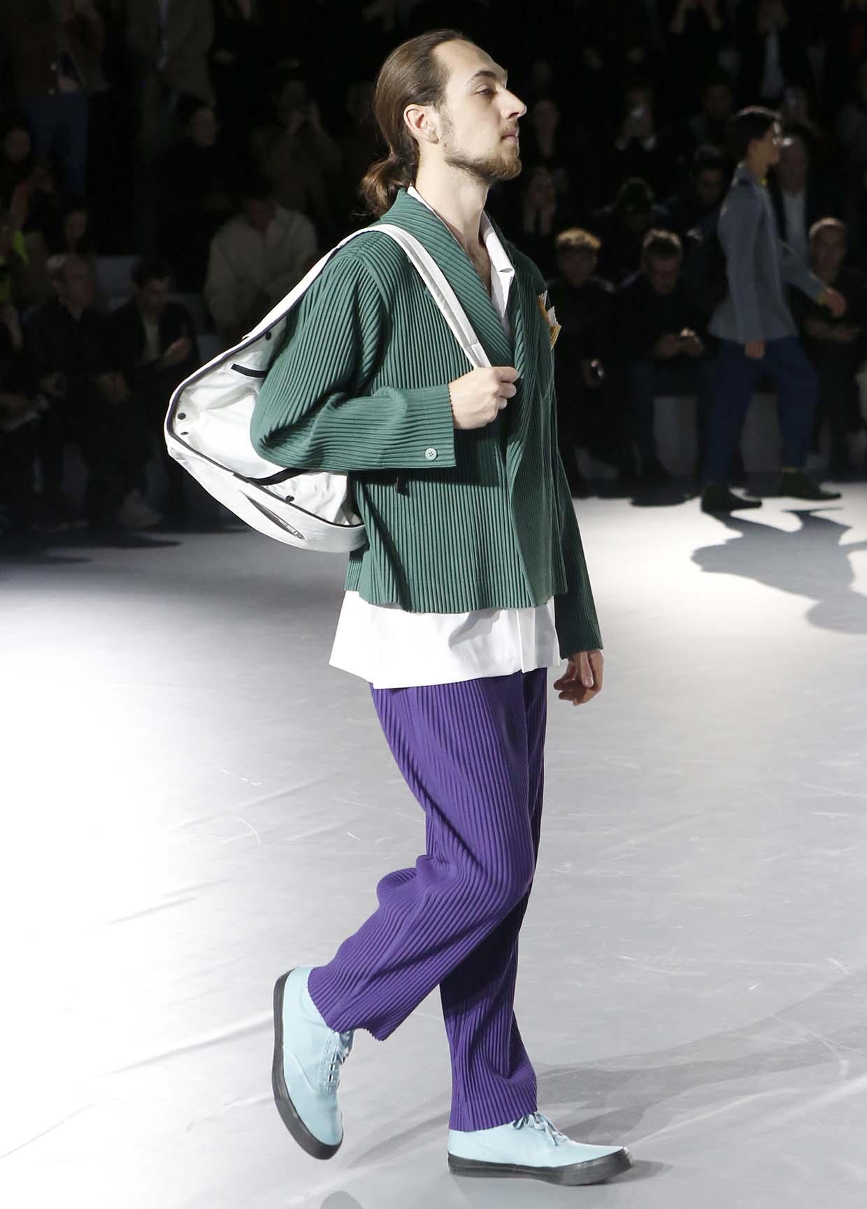 HOMME PLISSÉ ISSEY MIYAKE AUTUMN WINTER 20/21 COLLECTIONS07