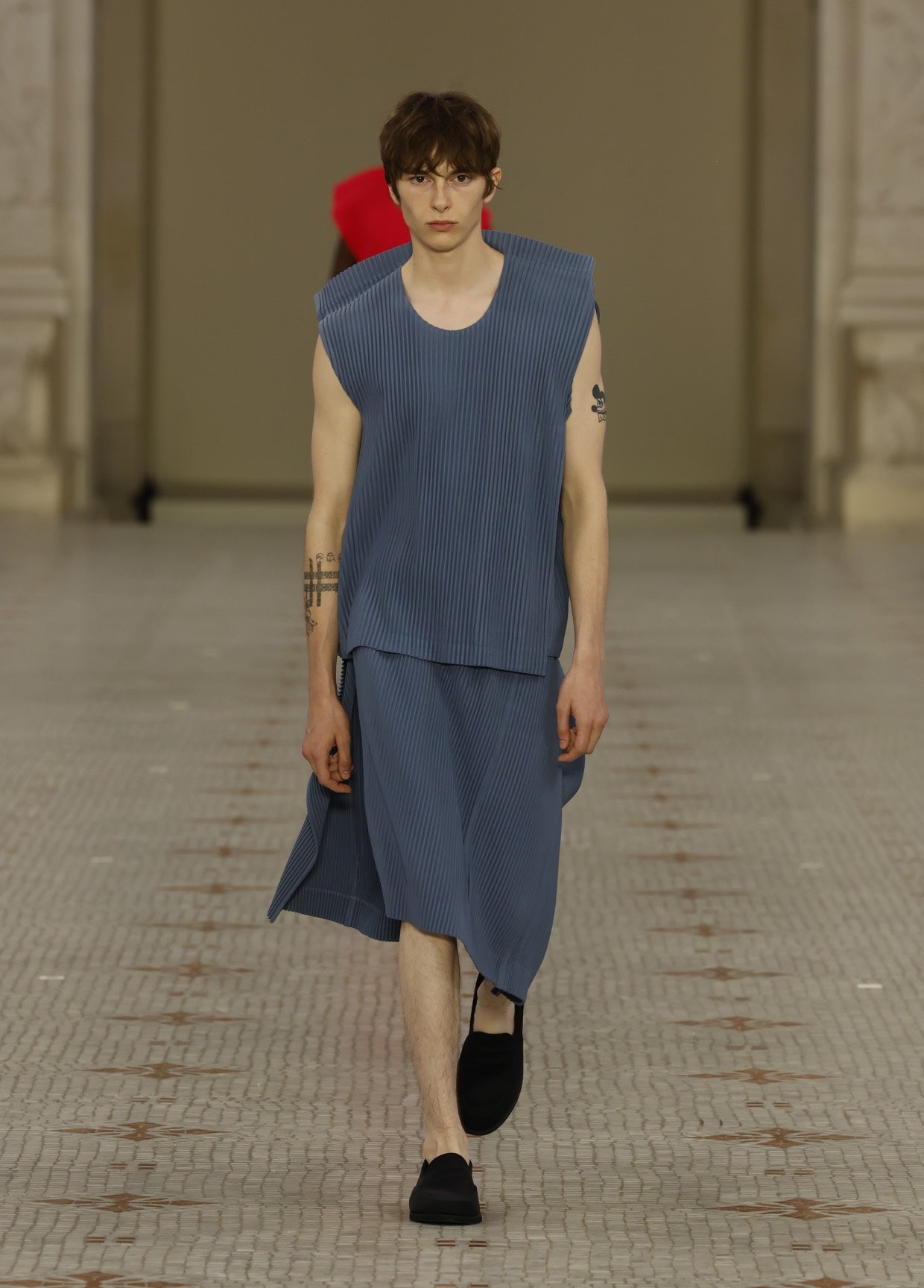 HOMME PLISSÉ ISSEY MIYAKE SPRING SUMMER 2024 COLLECTIONS 08