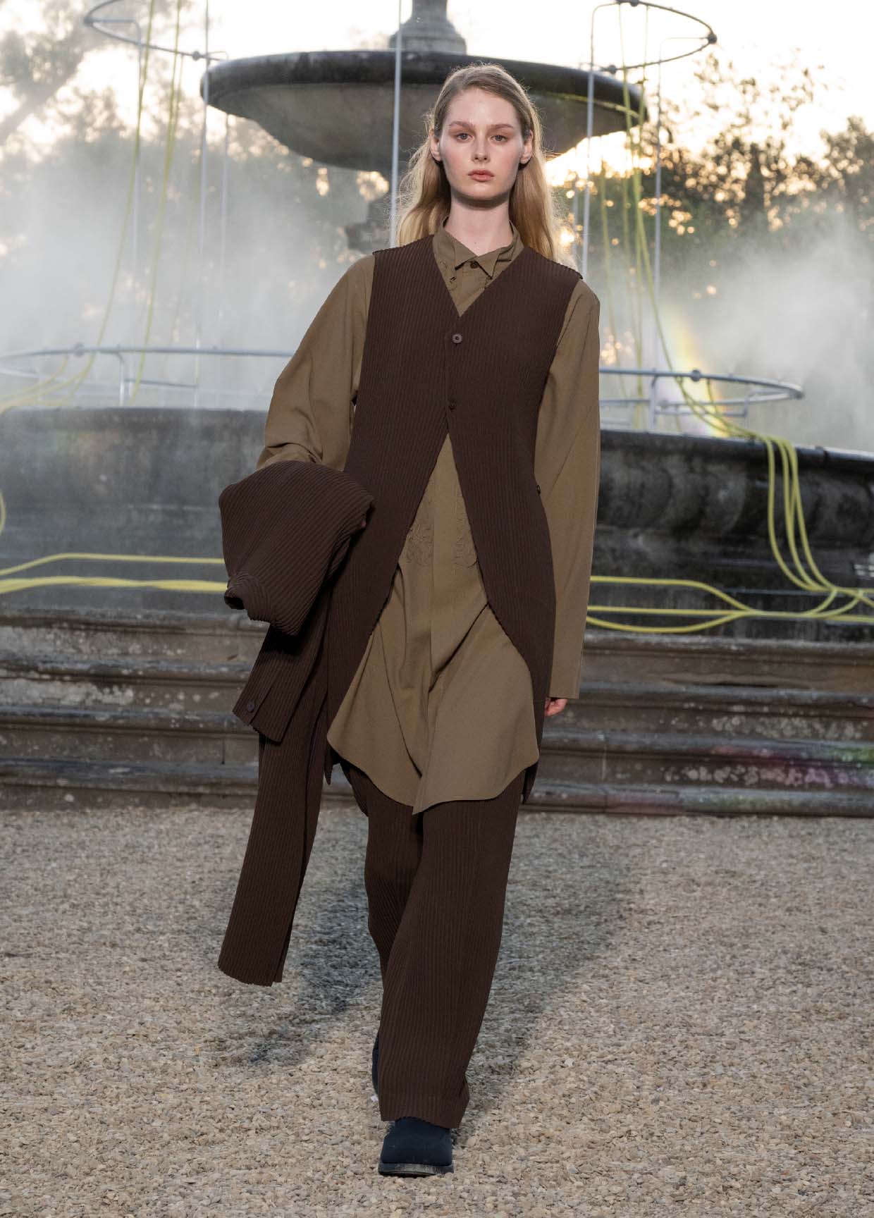 HOMME PLISSÉ ISSEY MIYAKE SPRING SUMMER 2026 COLLECTIONS 28