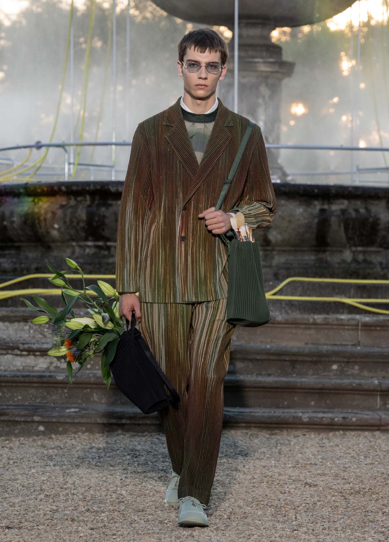 HOMME PLISSÉ ISSEY MIYAKE SPRING SUMMER 2026 COLLECTIONS 31