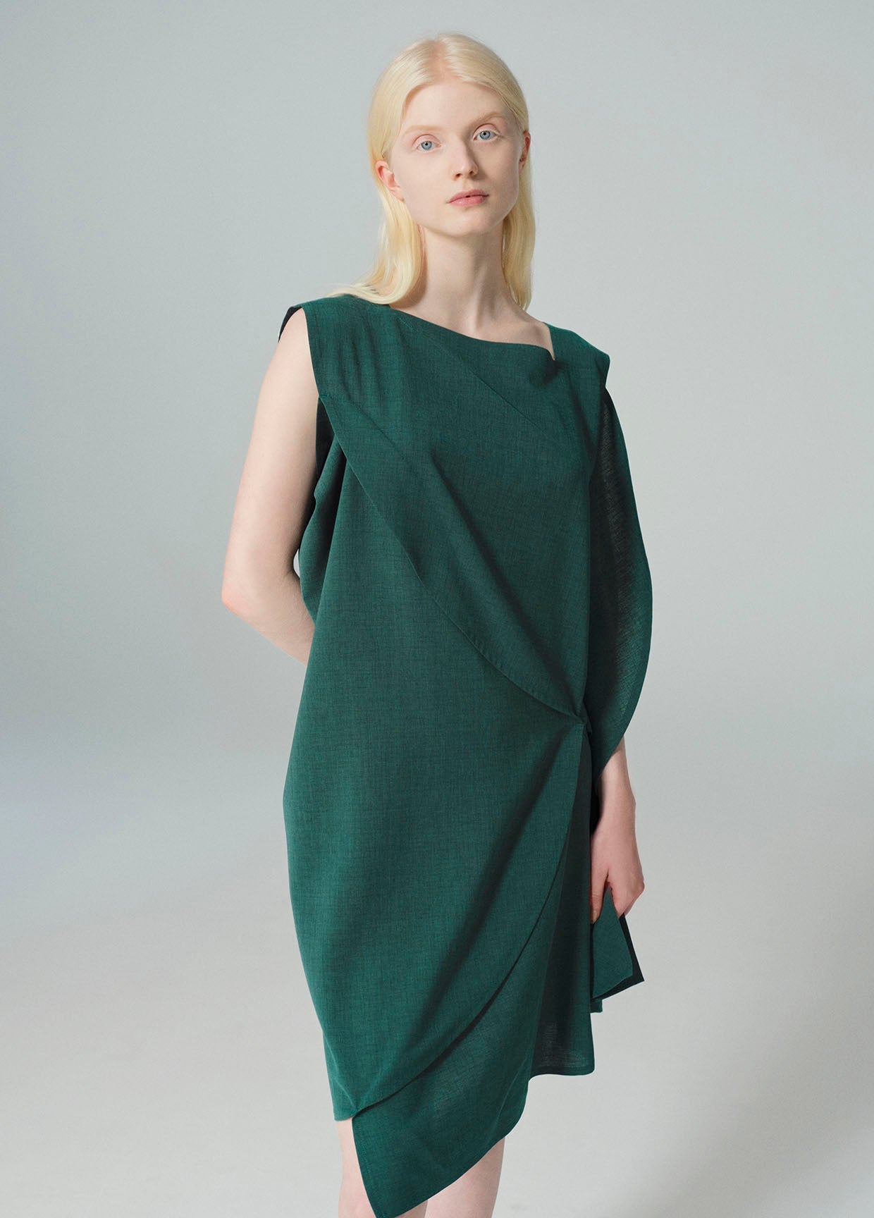 132 5. ISSEY MIYAKE LOOK 29