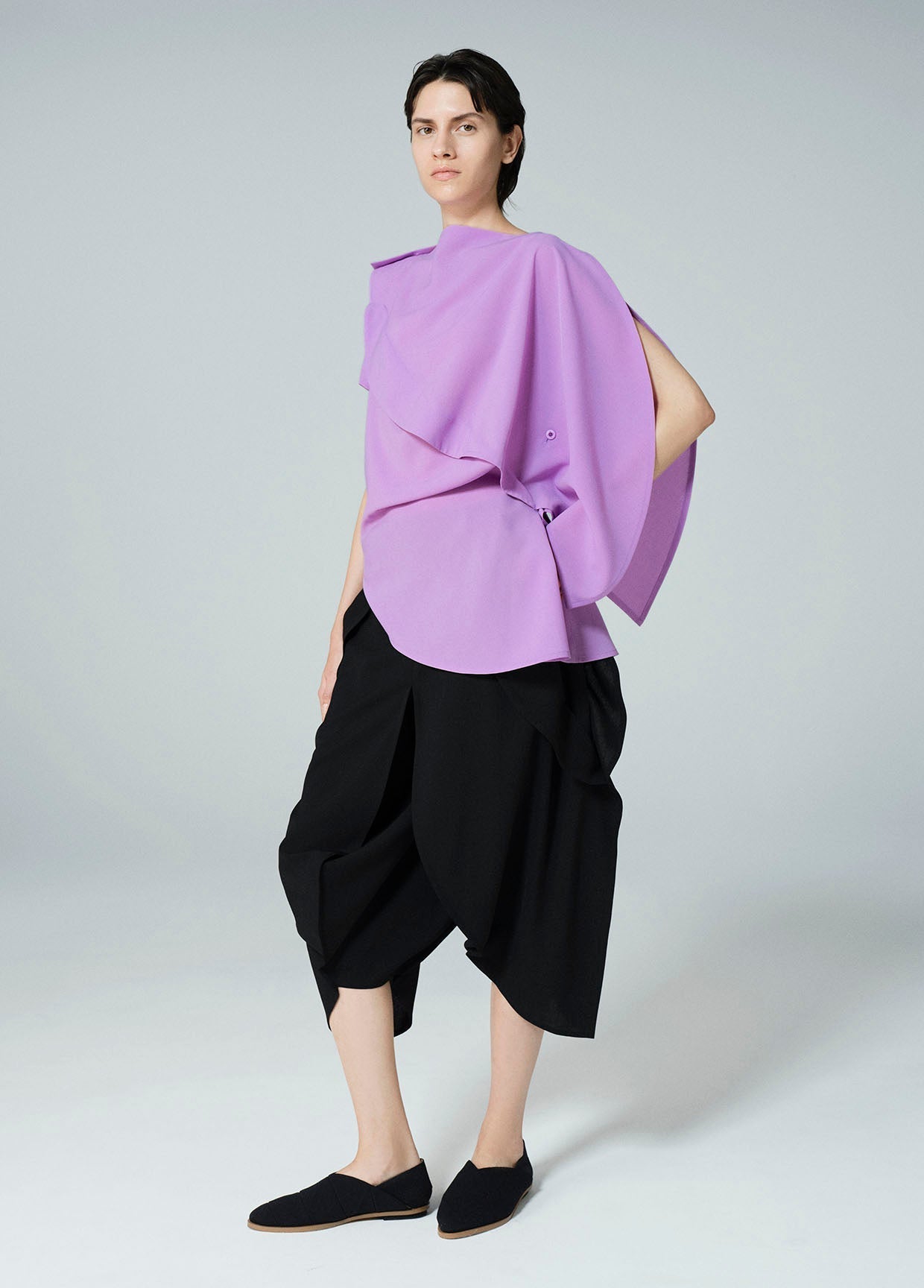 132 5. ISSEY MIYAKE LOOK 30