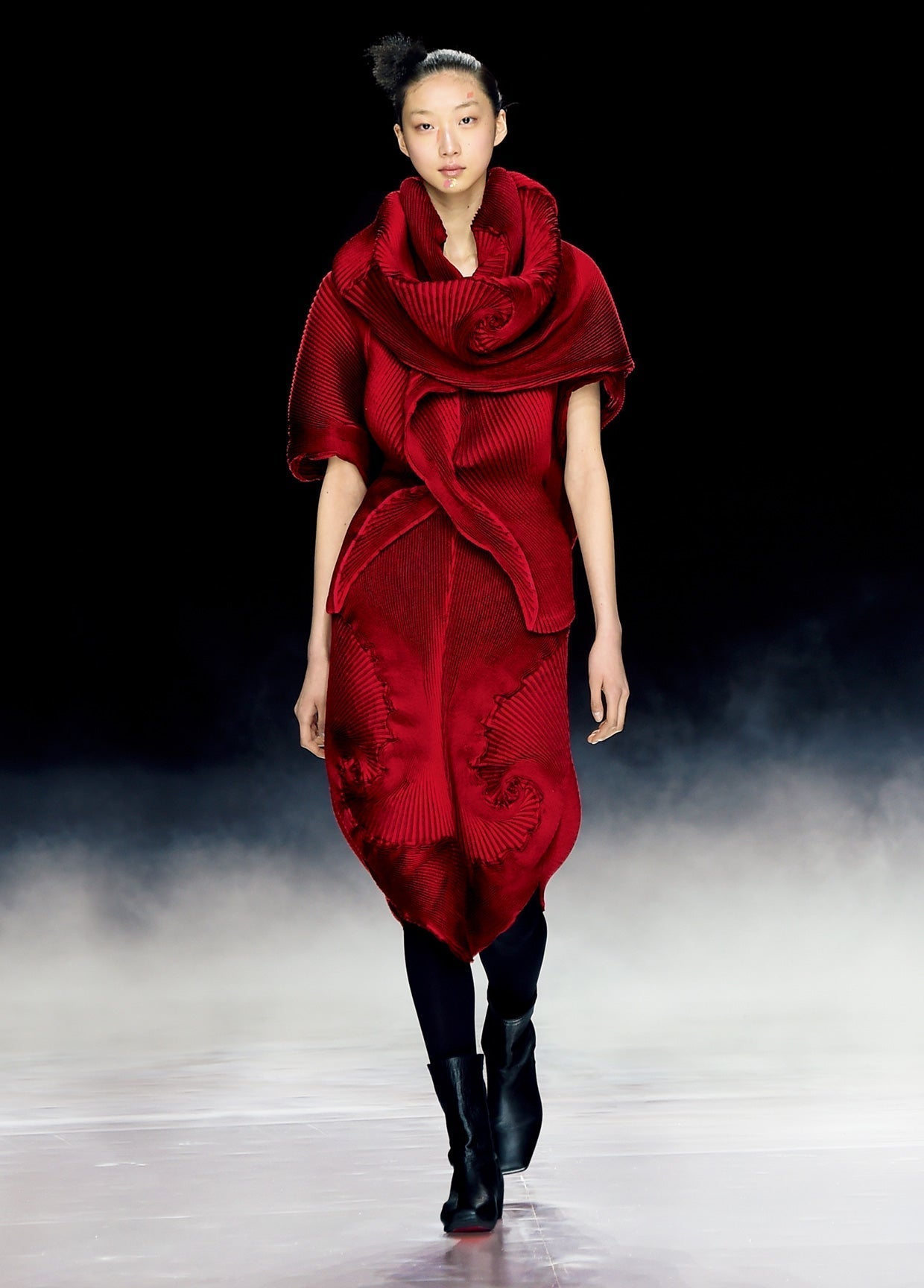 ISSEY MIYAKE AUTUMN WINTER 2016 COLLECTIONS41