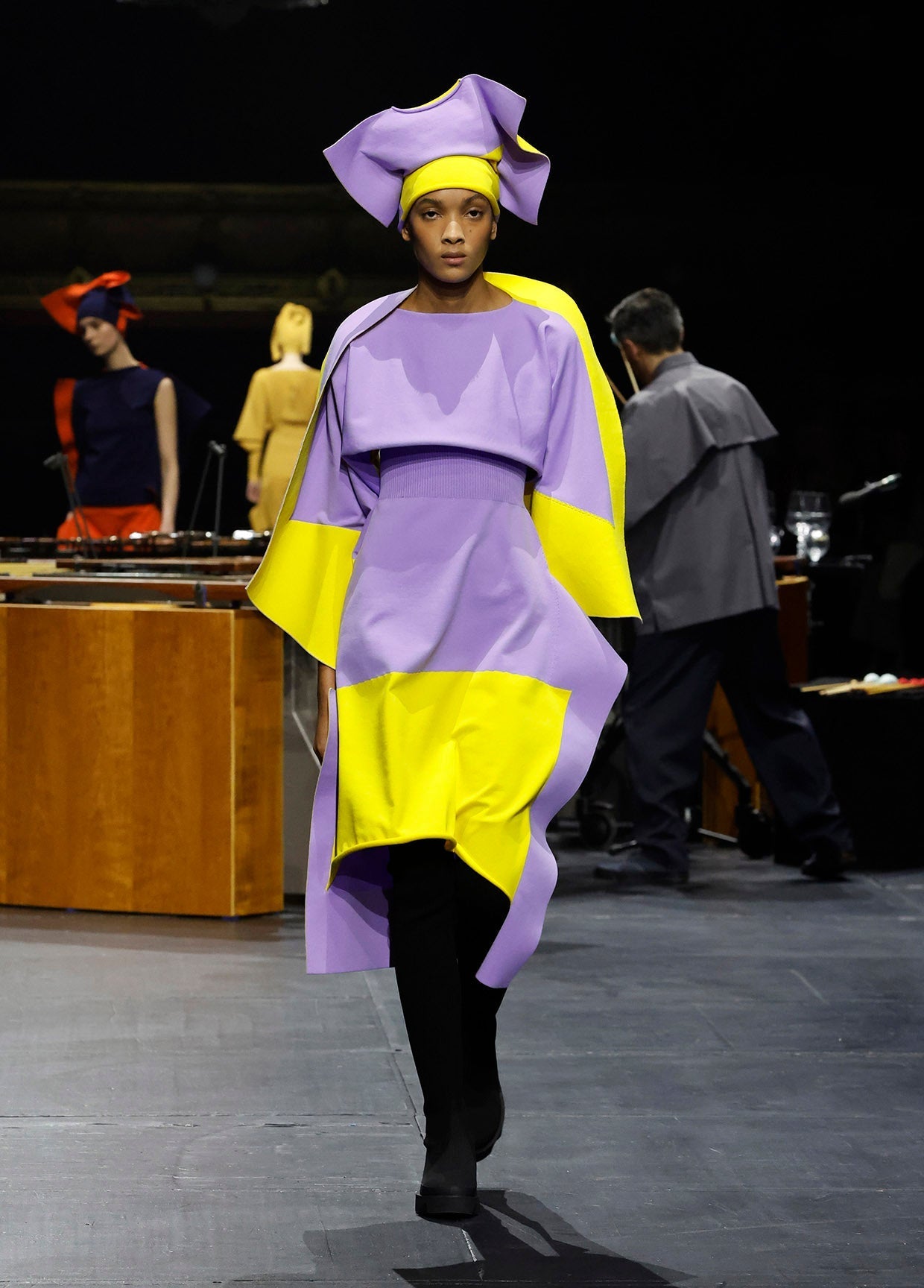 ISSEY MIYAKE AUTUMN WINTER 2023/24 COLLECTIONS 29