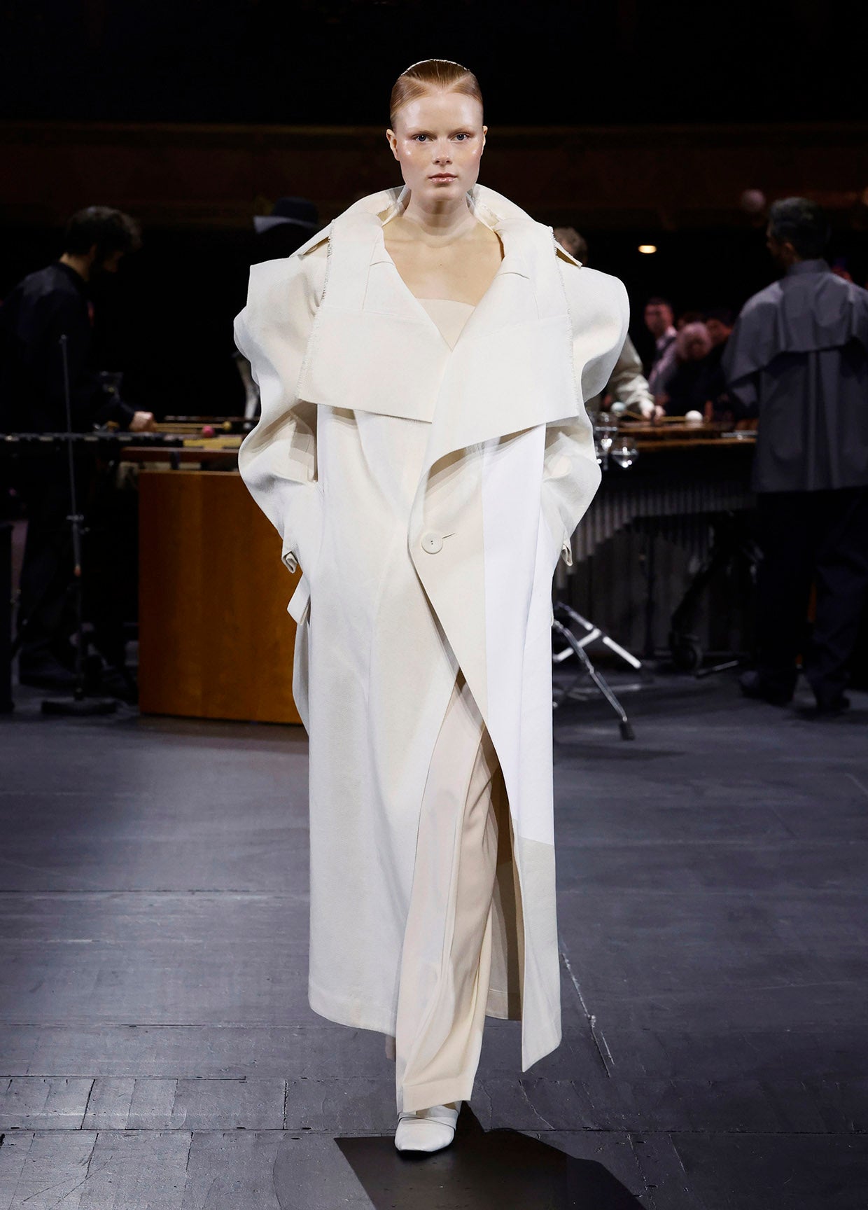 ISSEY MIYAKE AUTUMN WINTER 2023/24 COLLECTIONS 41