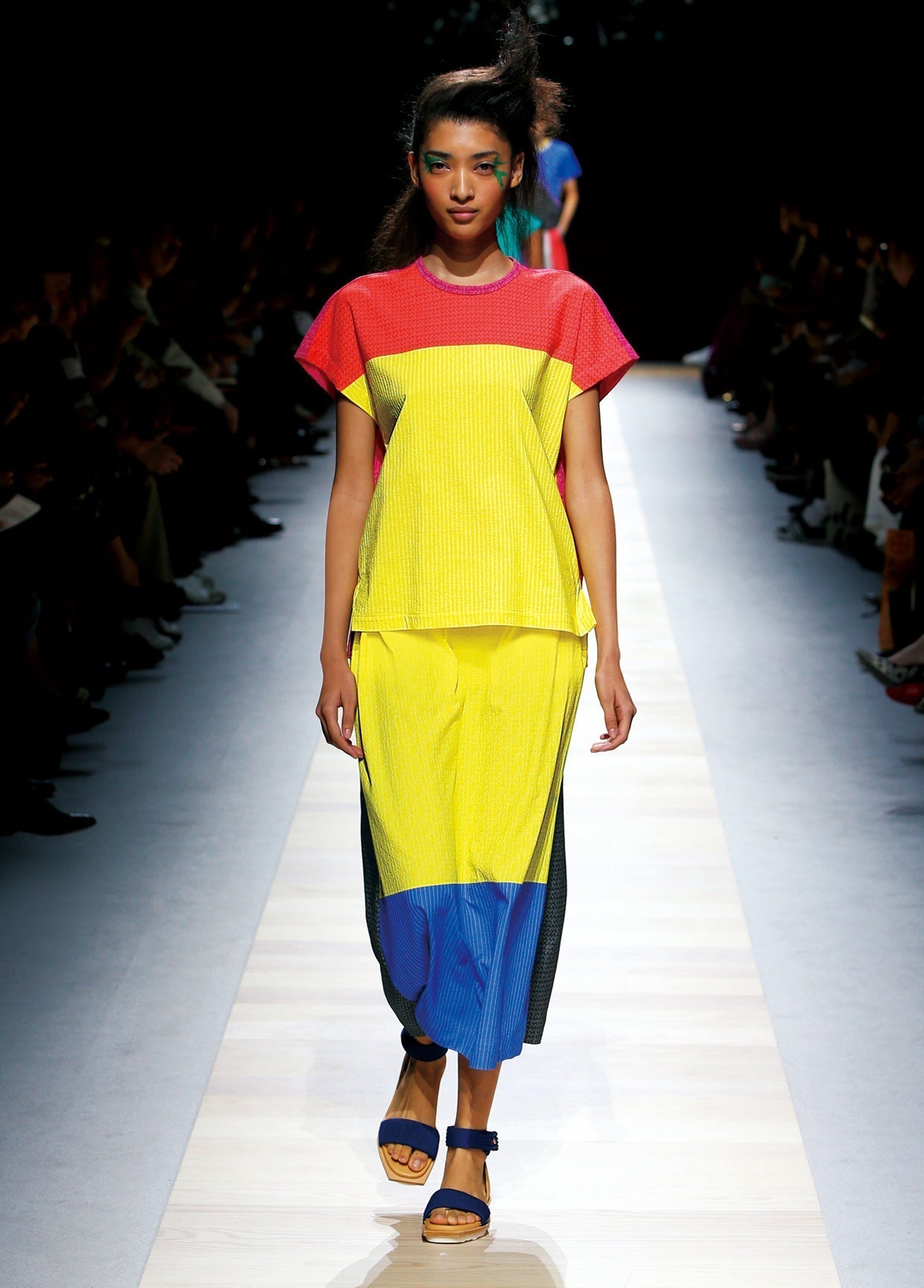 ISSEY MIYAKE SPRING SUMMER 2016 COLLECTIONS13