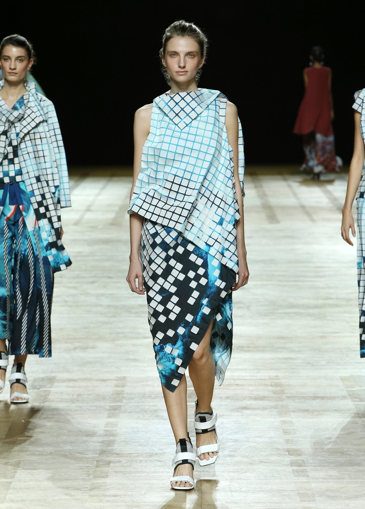 ISSEY MIYAKE SPRING SUMMER 2018 COLLECTIONS24