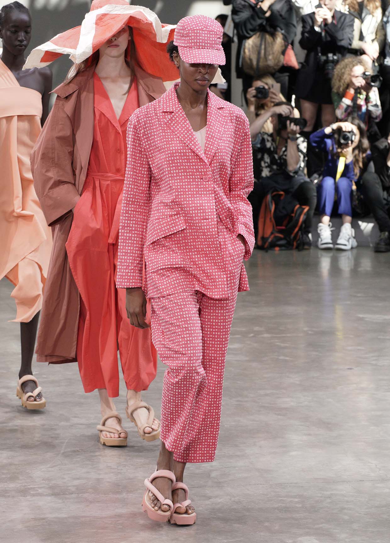 ISSEY MIYAKE SPRING SUMMER 2020 COLLECTIONS 40