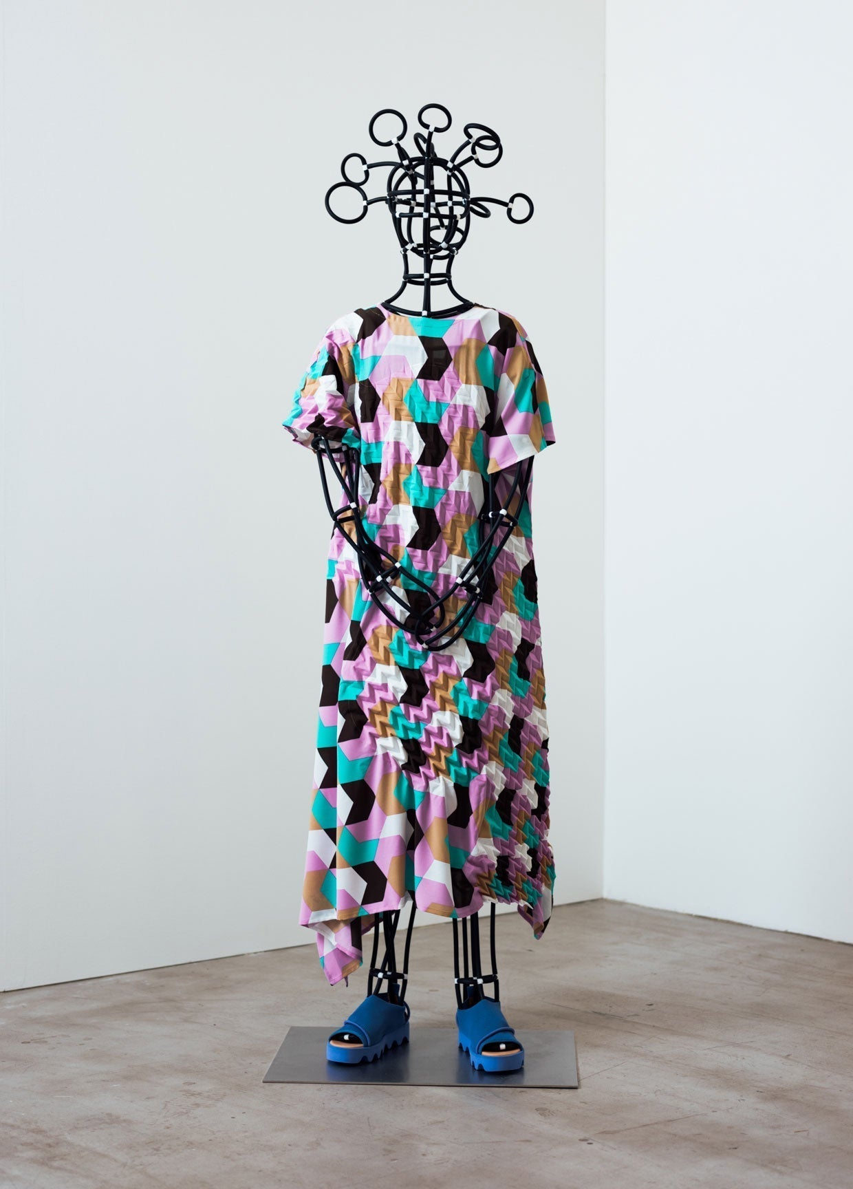 ISSEY MIYAKE SPRING SUMMER 2021 COLLECTIONS 28 – ISSEY MIYAKE