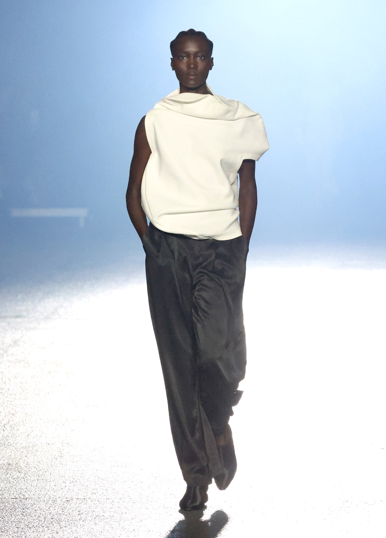 ISSEY MIYAKE SPRING SUMMER 2023 COLLECTIONS01