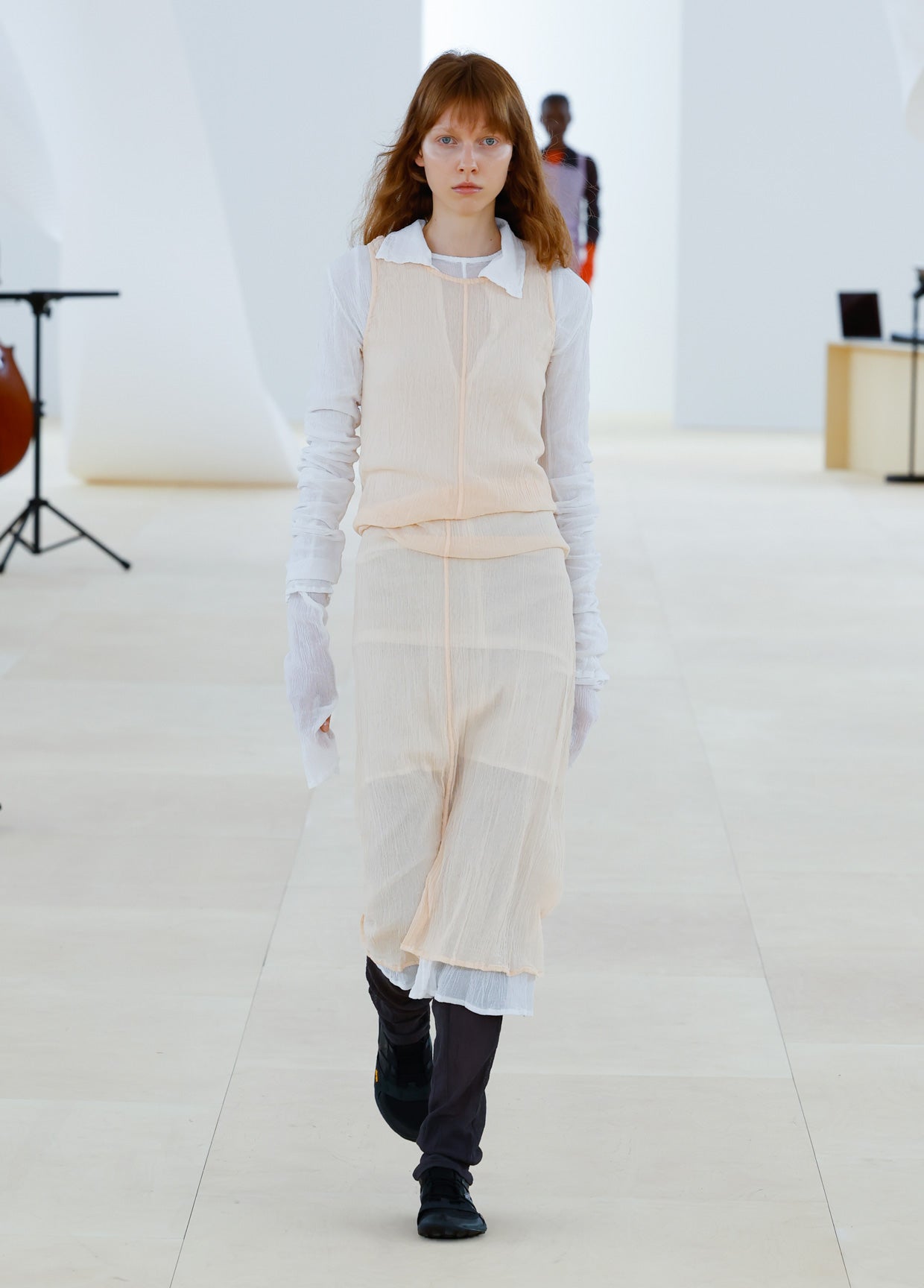 ISSEY MIYAKE SPRING SUMMER 2024 COLLECTIONS 07 – ISSEY MIYAKE ONLINE STORE