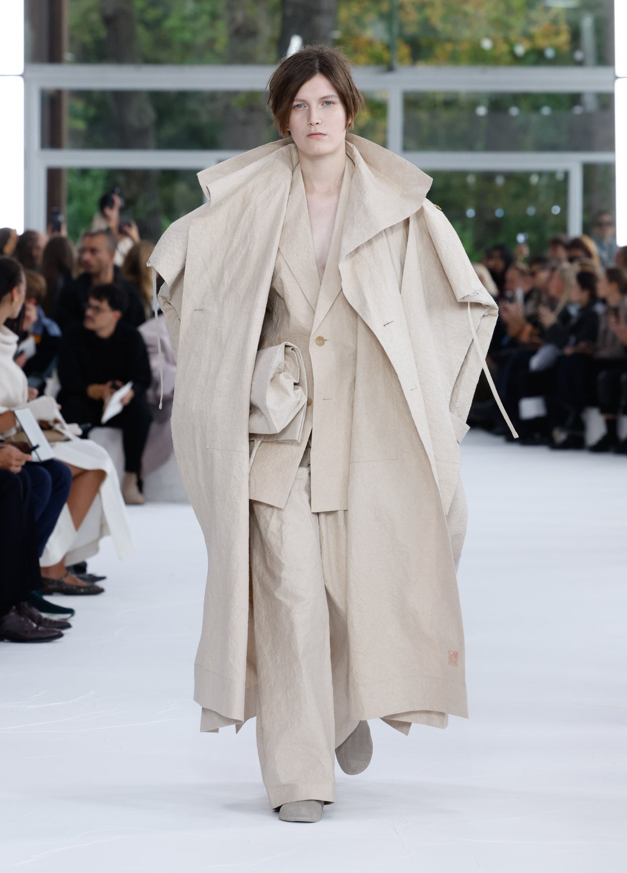 ISSEY MIYAKE SPRING SUMMER 2025 COLLECTIONS 04