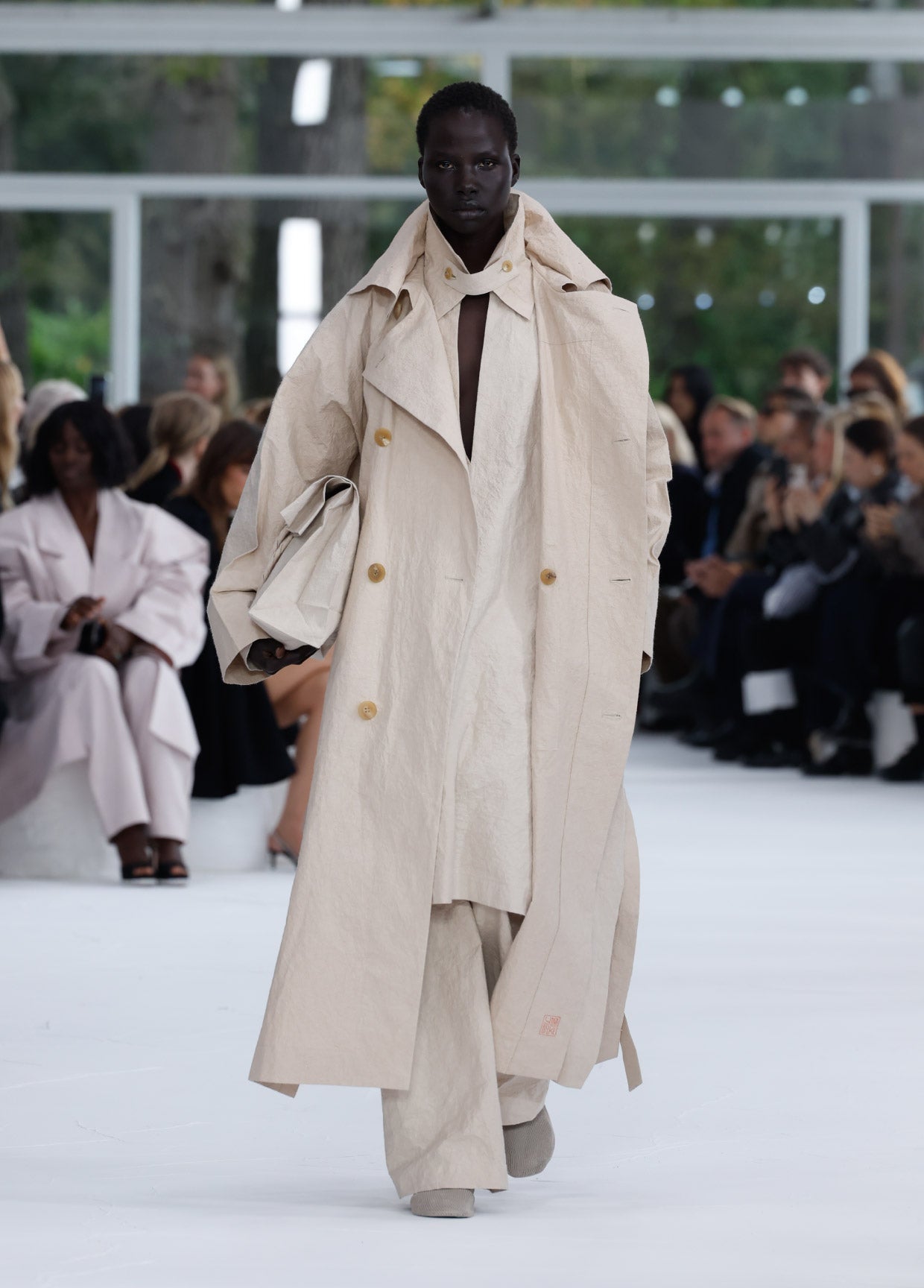 ISSEY MIYAKE SPRING SUMMER 2025 COLLECTIONS 05