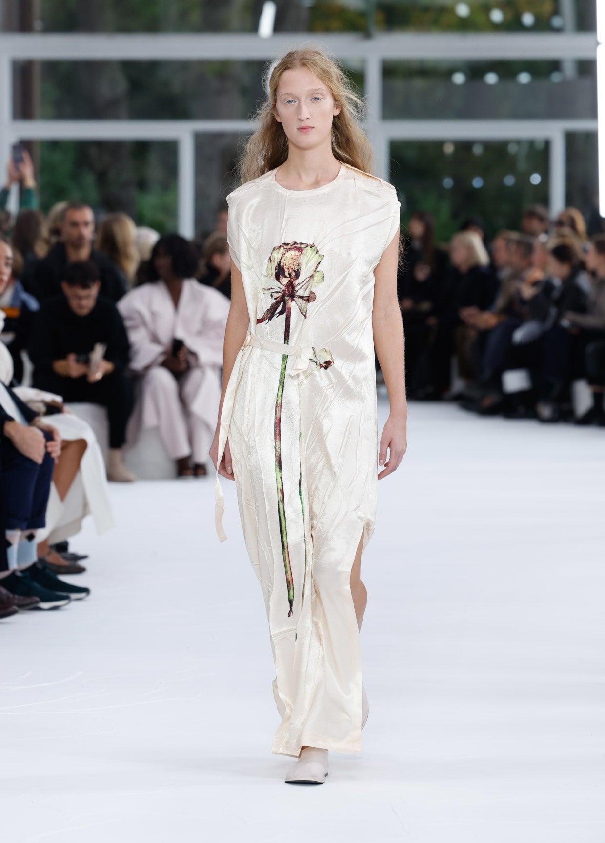 ISSEY MIYAKE SPRING SUMMER 2025 COLLECTIONS 37 – ISSEY MIYAKE ONLINE STORE