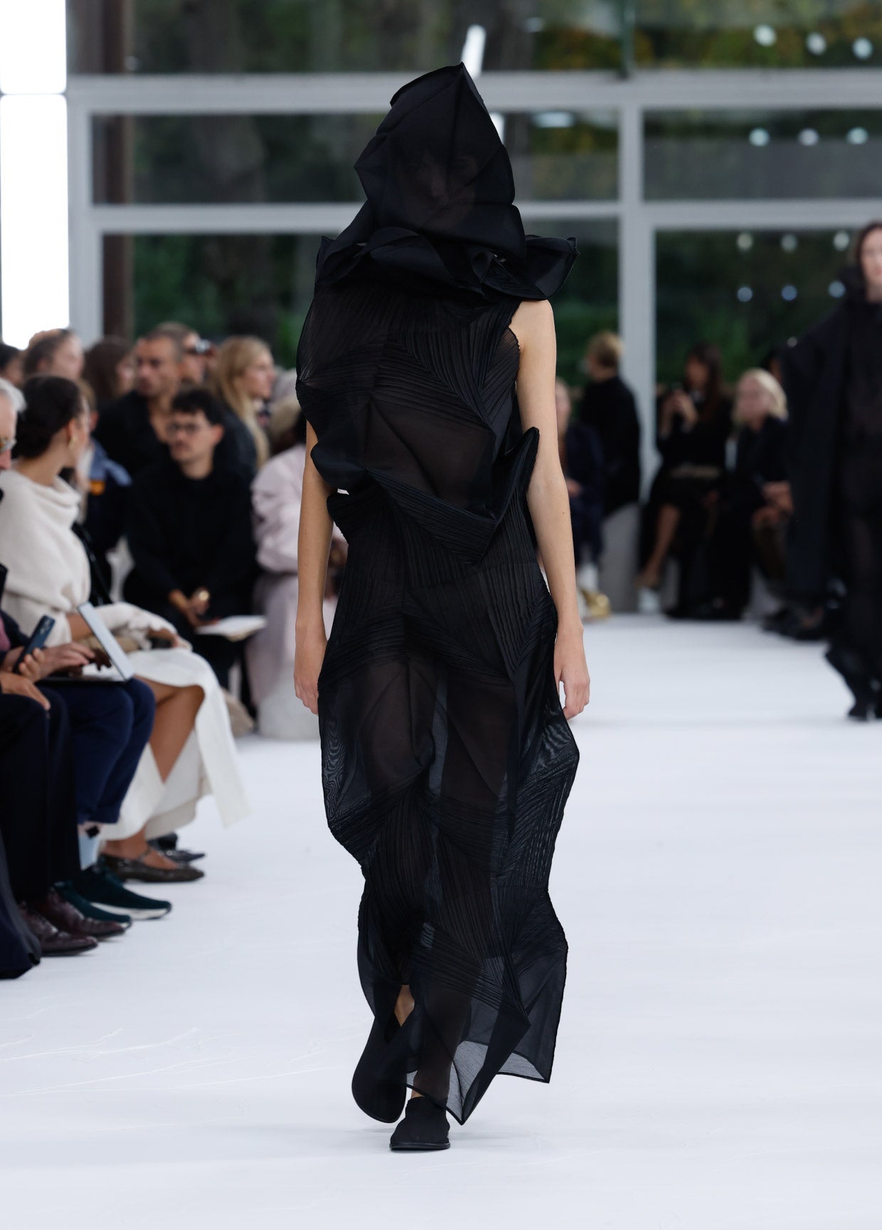 ISSEY MIYAKE SPRING SUMMER 2025 COLLECTIONS 46